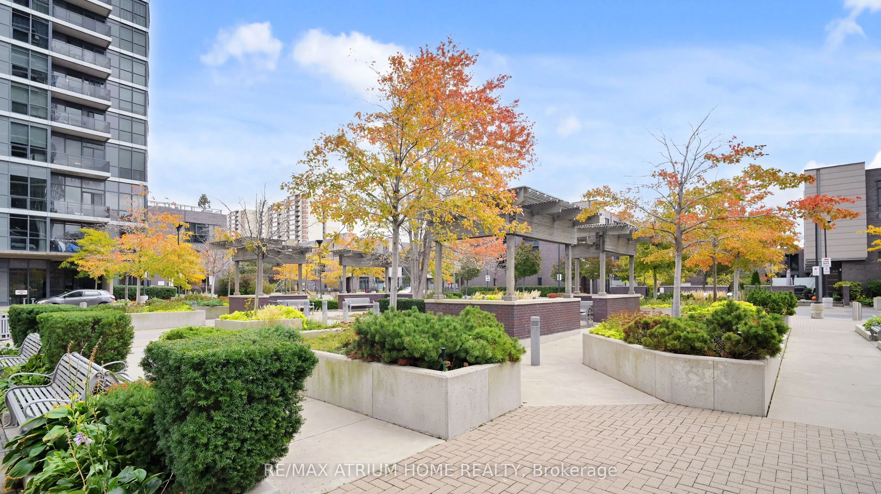 5 Valhalla Inn Road, #1803