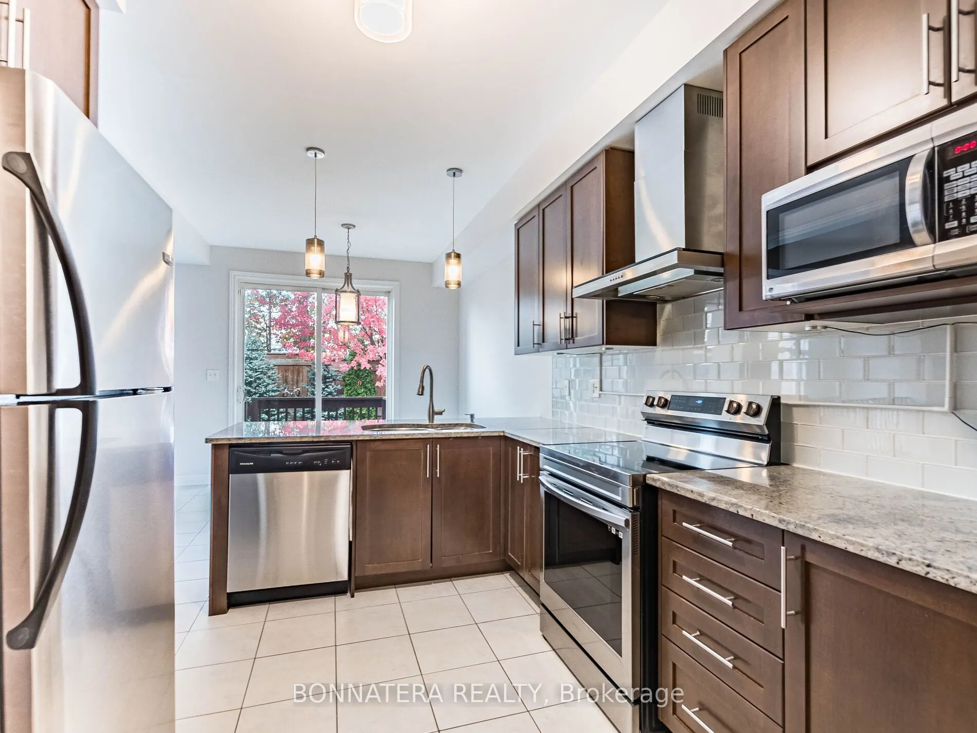 3275 Stalybridge Drive, #19