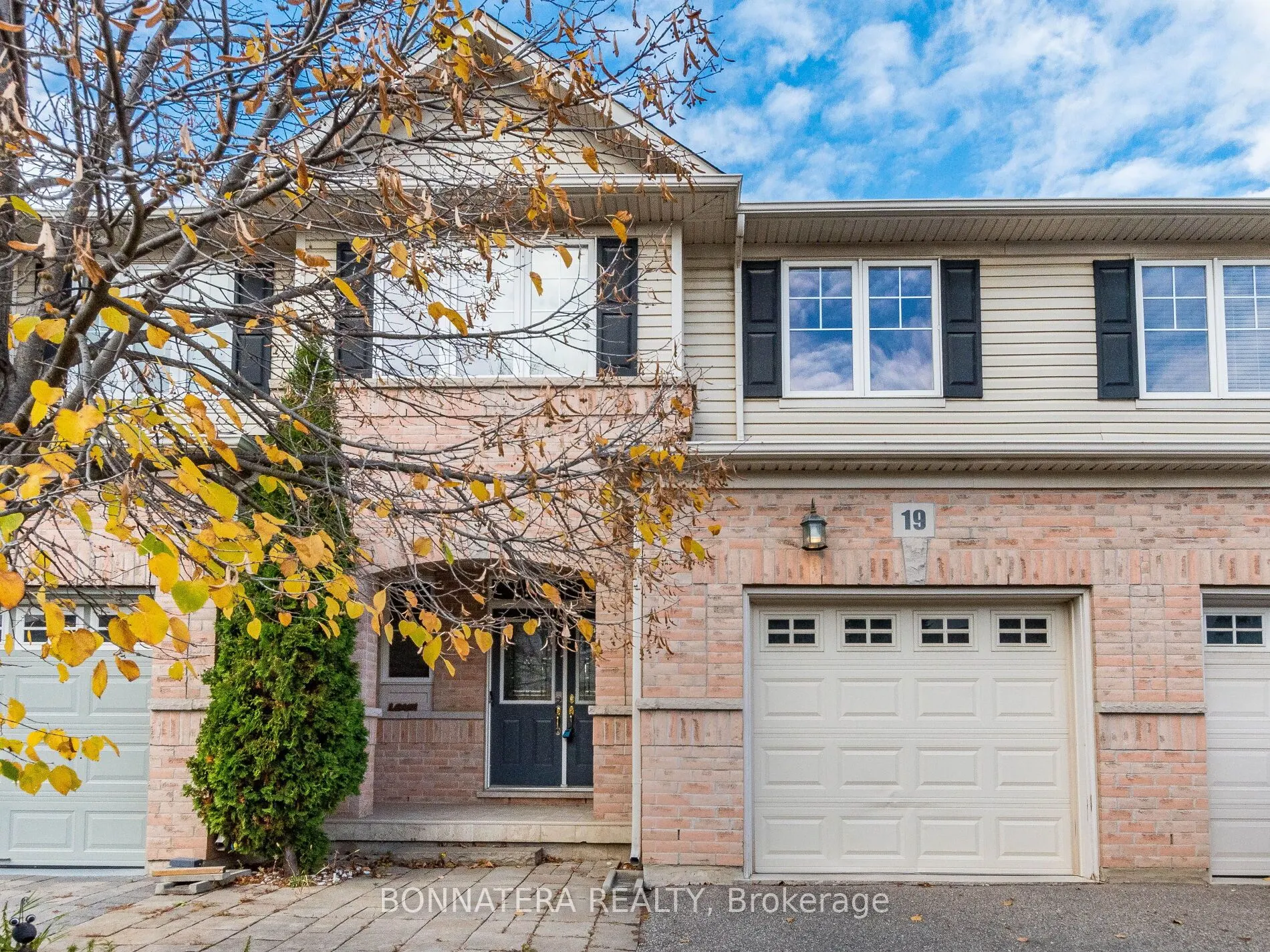 3275 Stalybridge Drive, #19