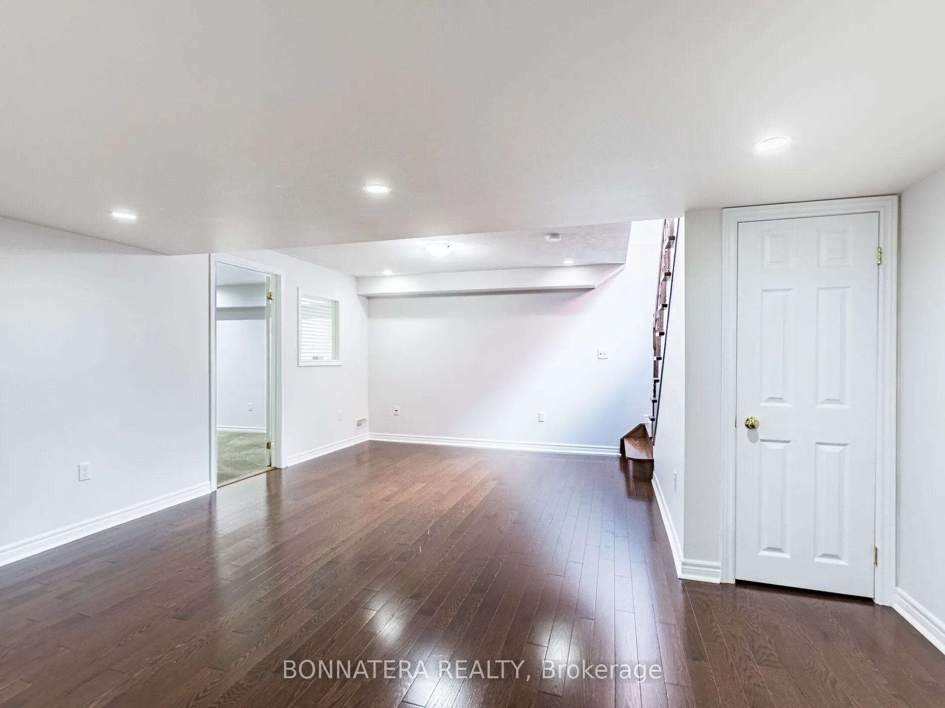 3275 Stalybridge Drive, #19