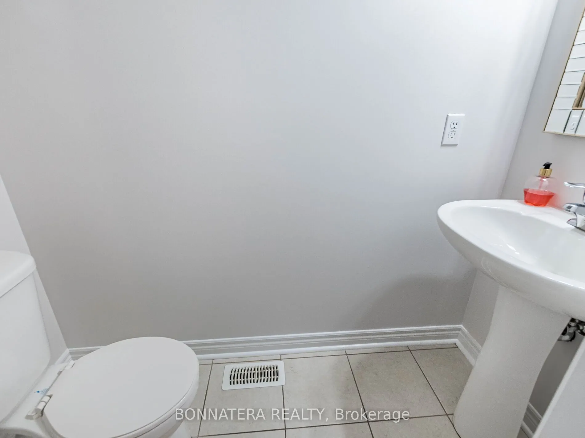 3275 Stalybridge Drive, #19