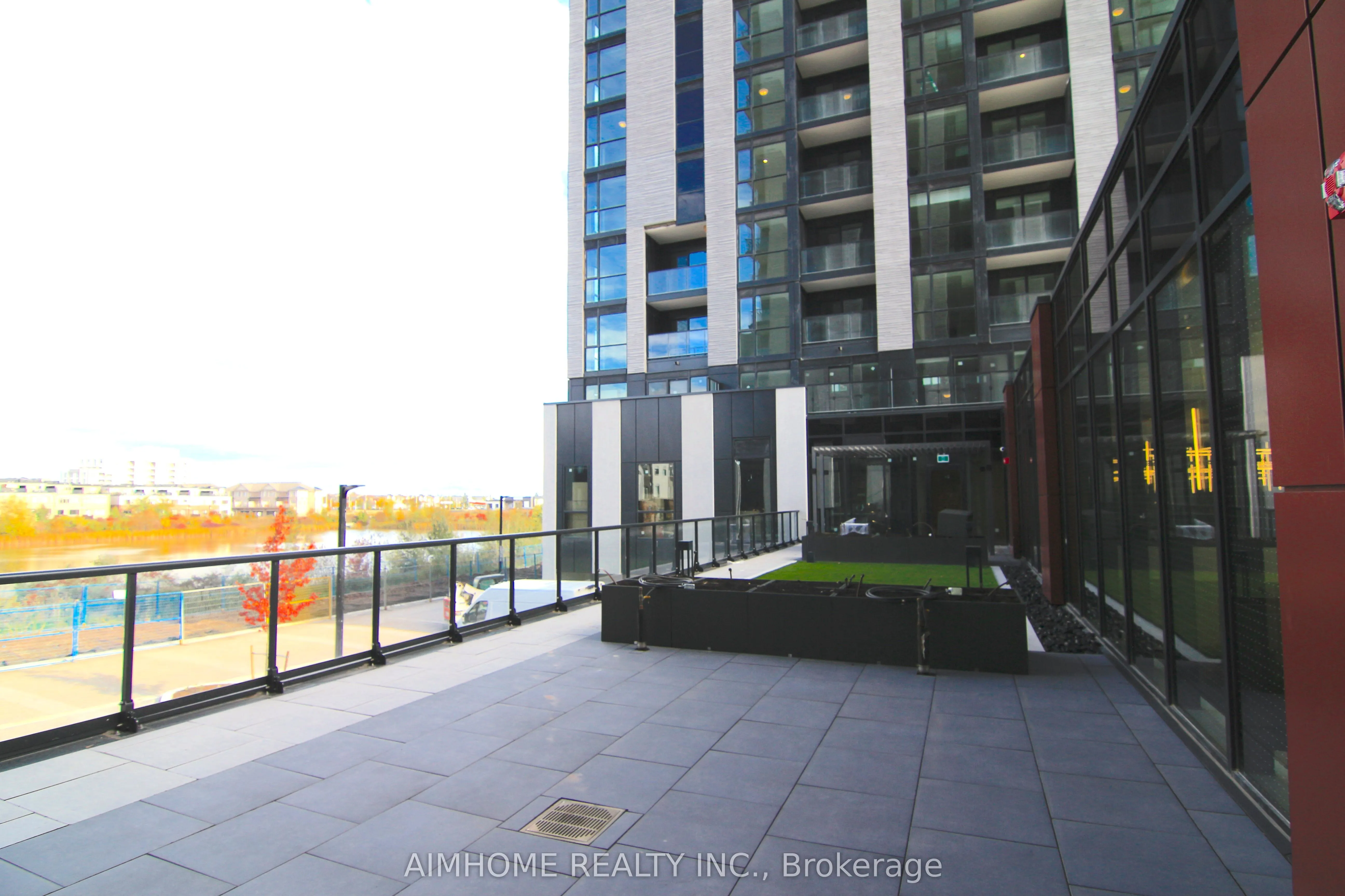 3079 Trafalgar Road, #1709