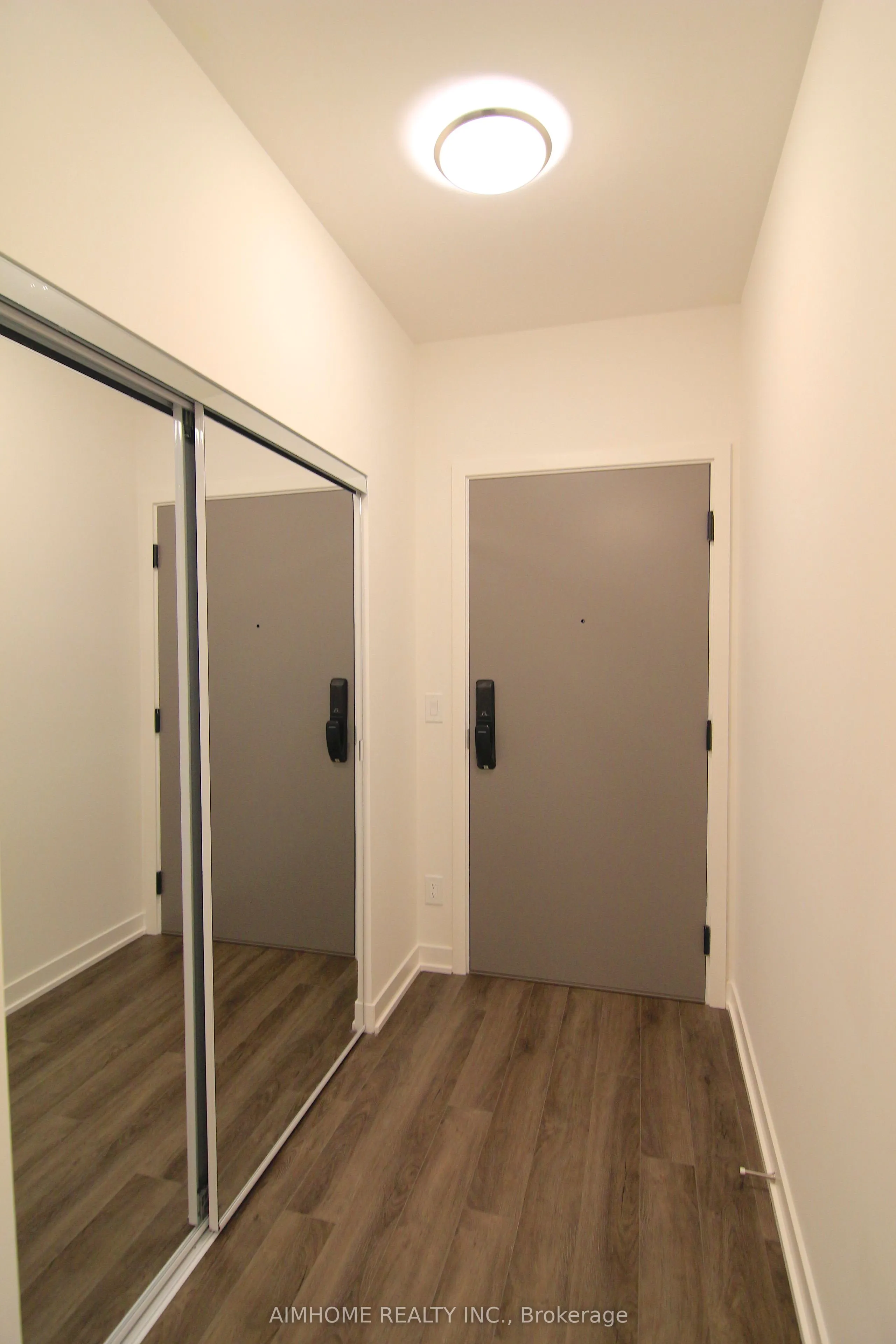 3079 Trafalgar Road, #1709