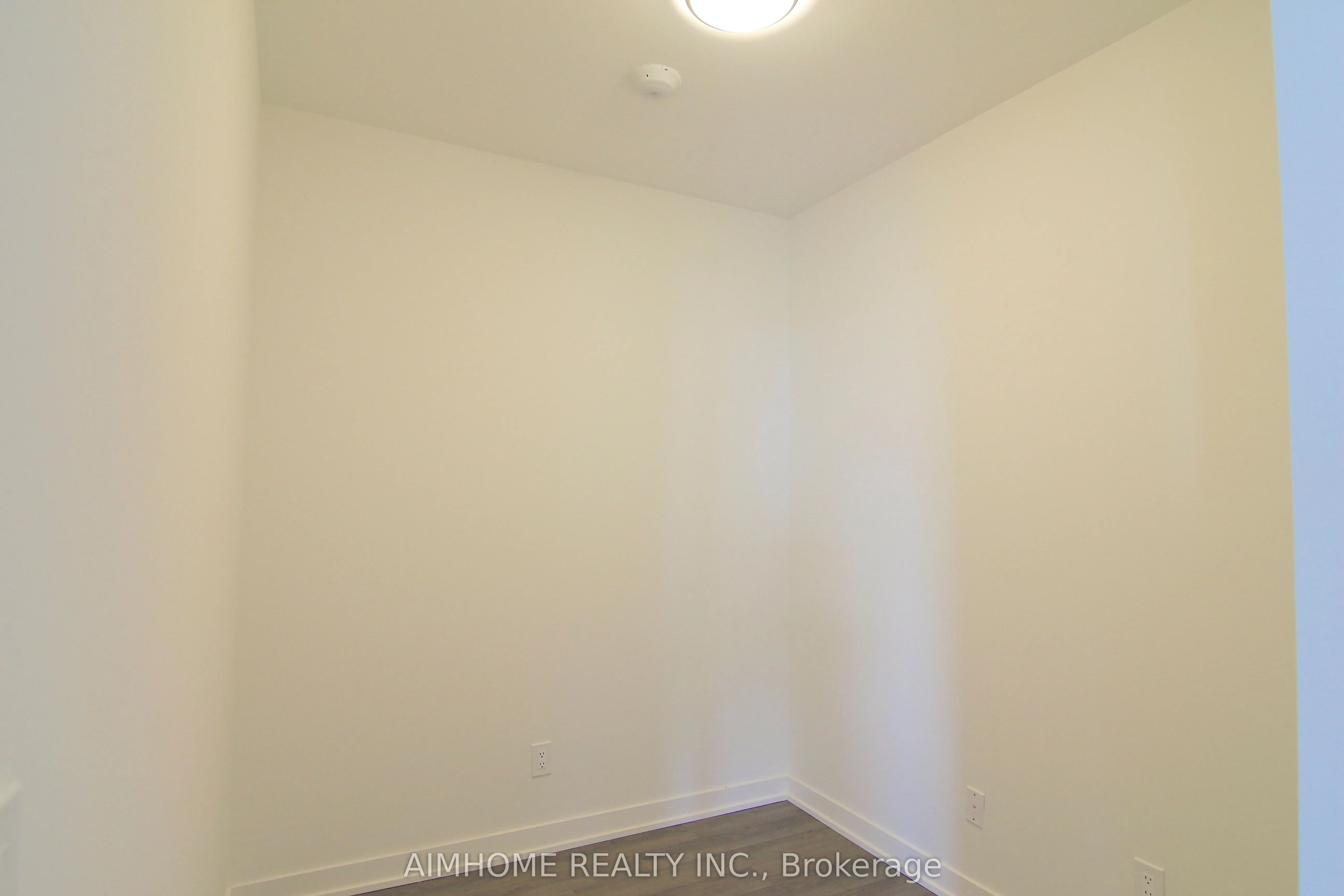 3079 Trafalgar Road, #1709