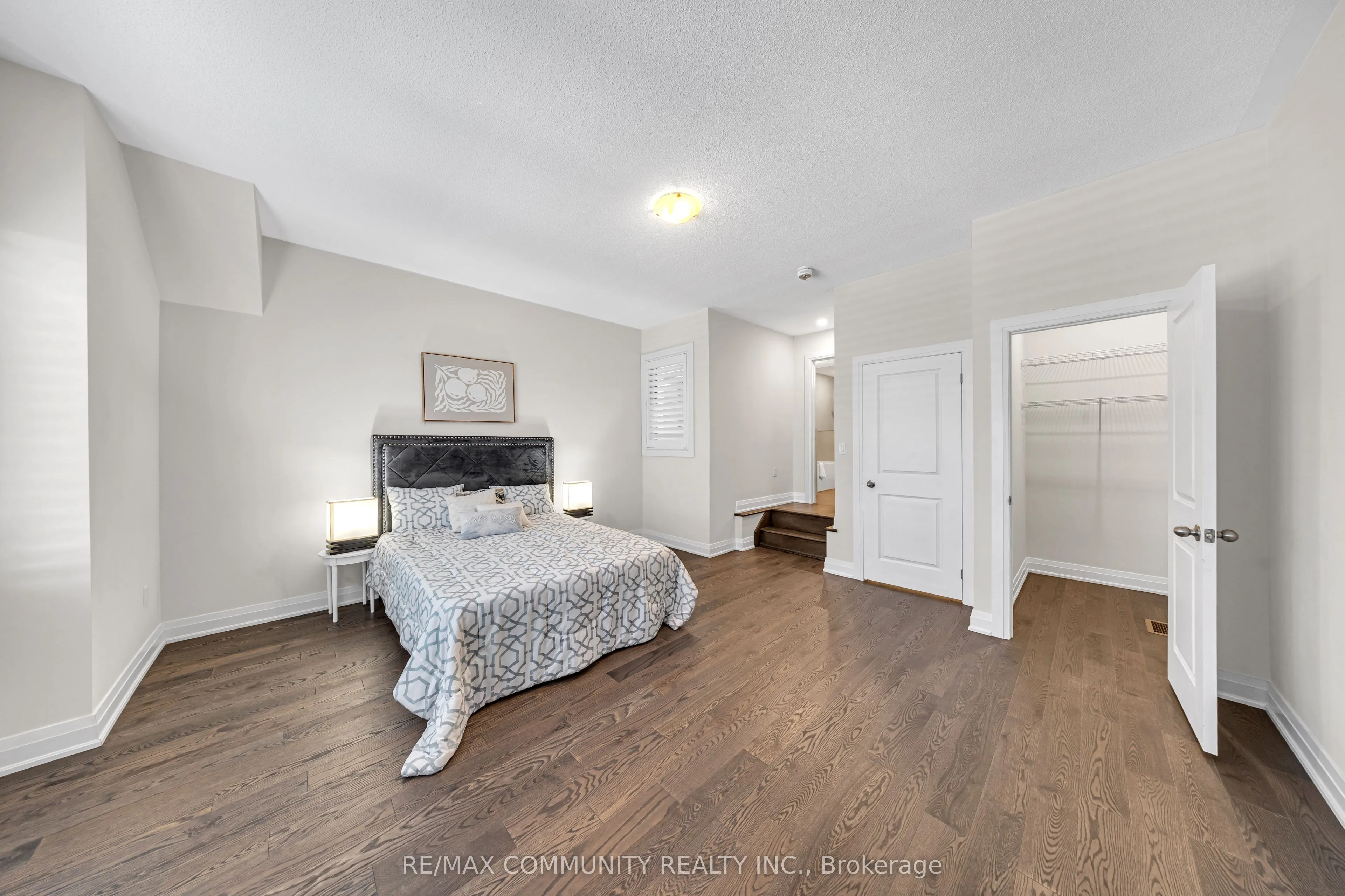 209 Castle Oaks Crossing