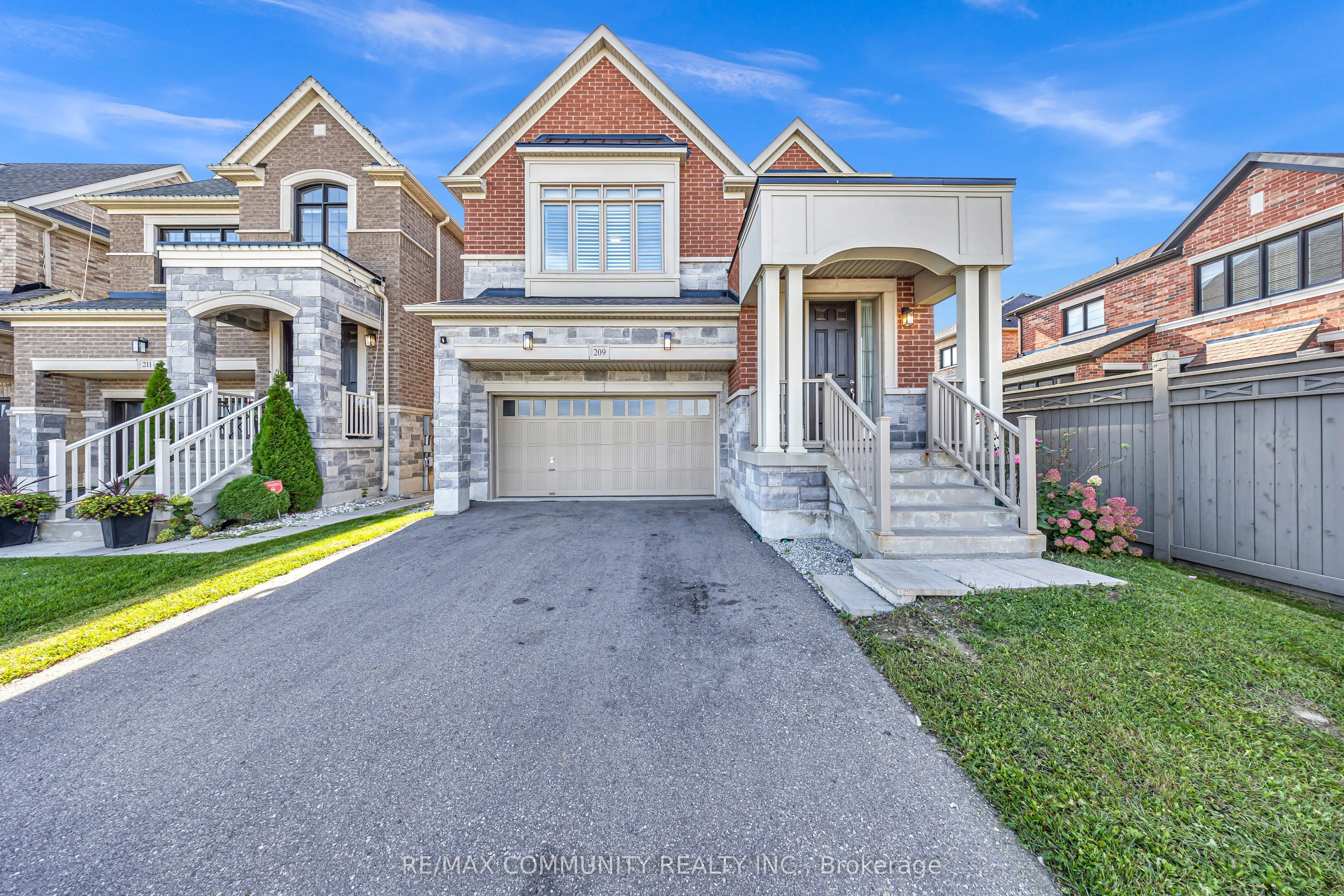 209 Castle Oaks Crossing