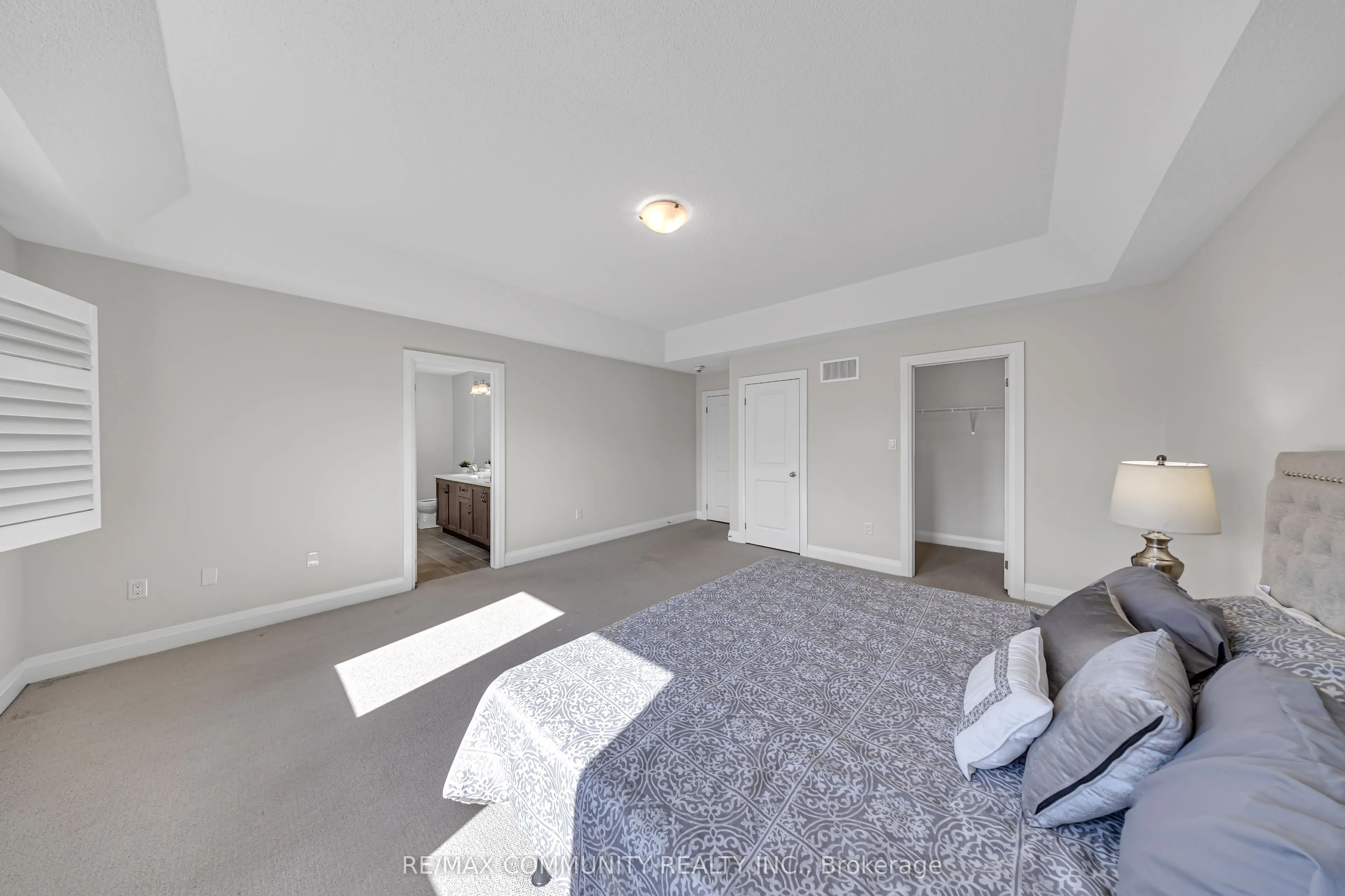 209 Castle Oaks Crossing