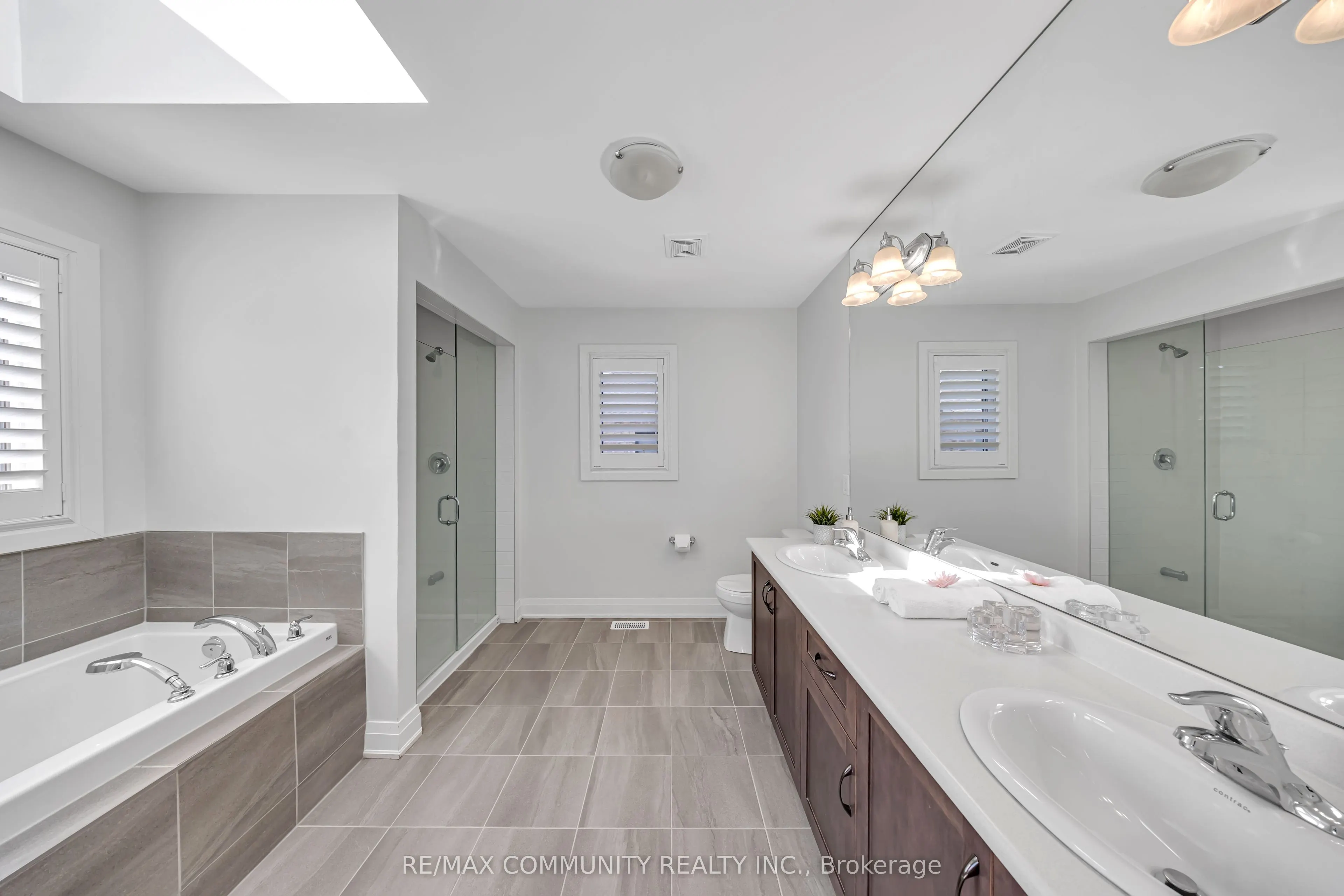 209 Castle Oaks Crossing