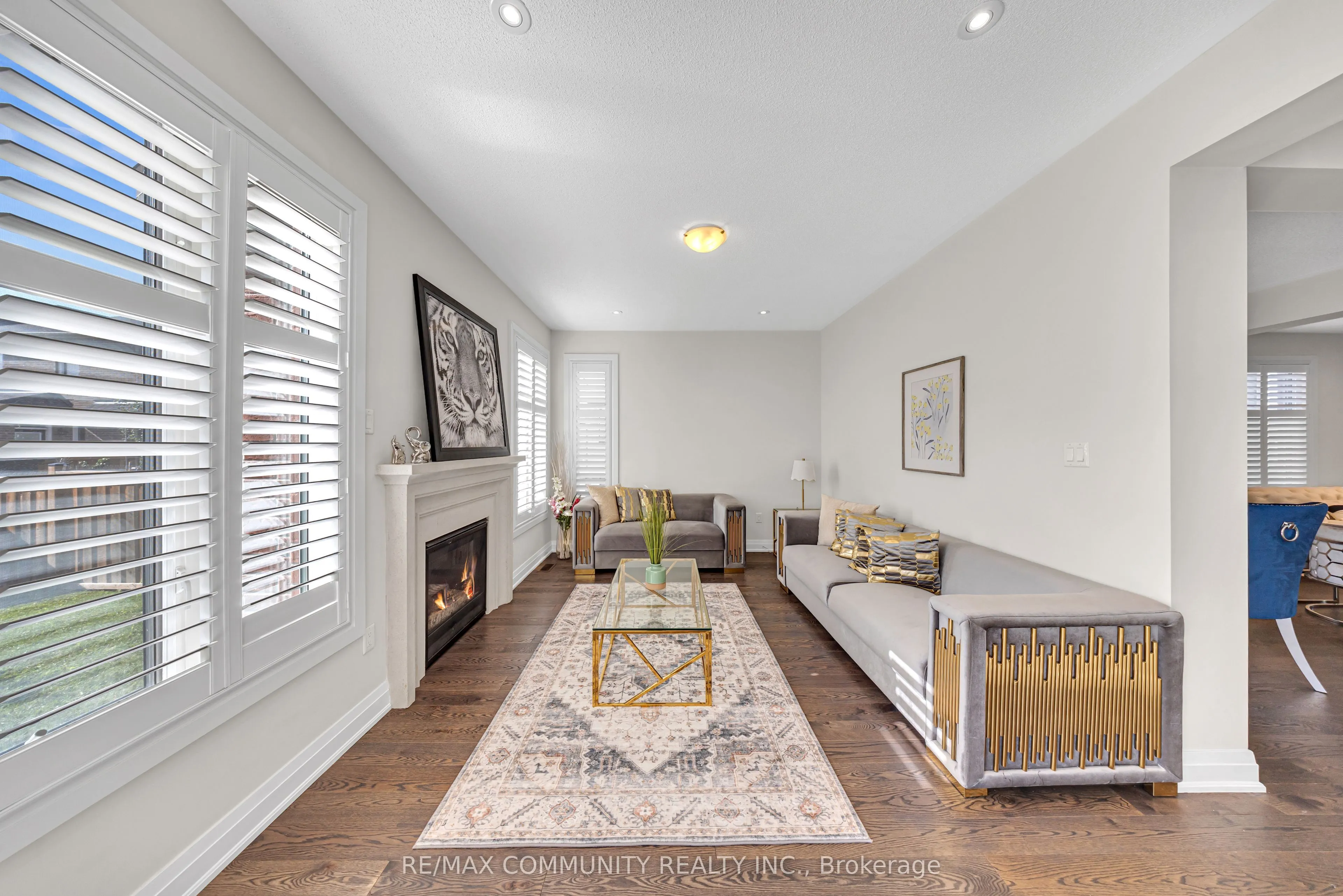 209 Castle Oaks Crossing