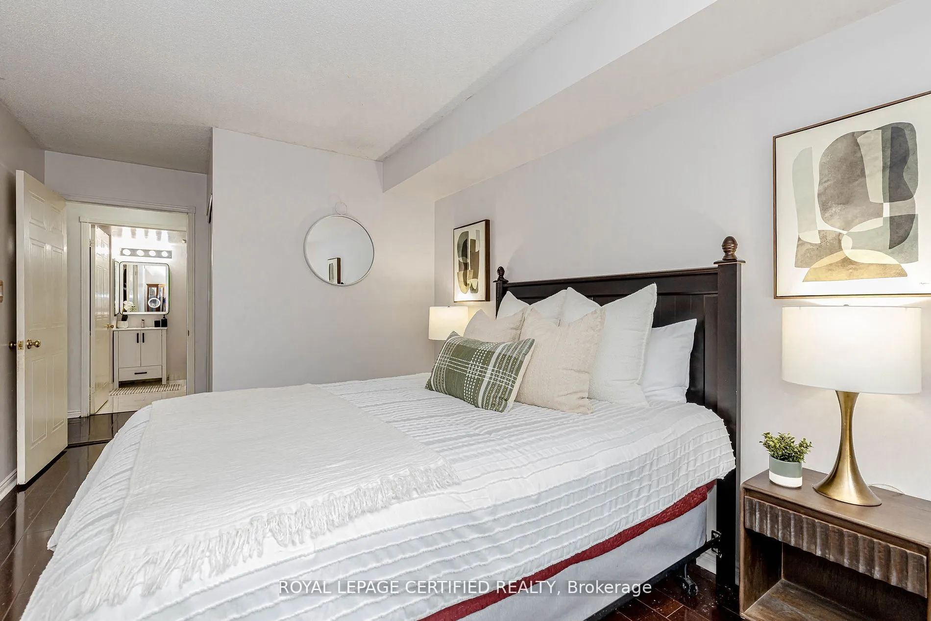 135 Hillcrest Avenue, #313