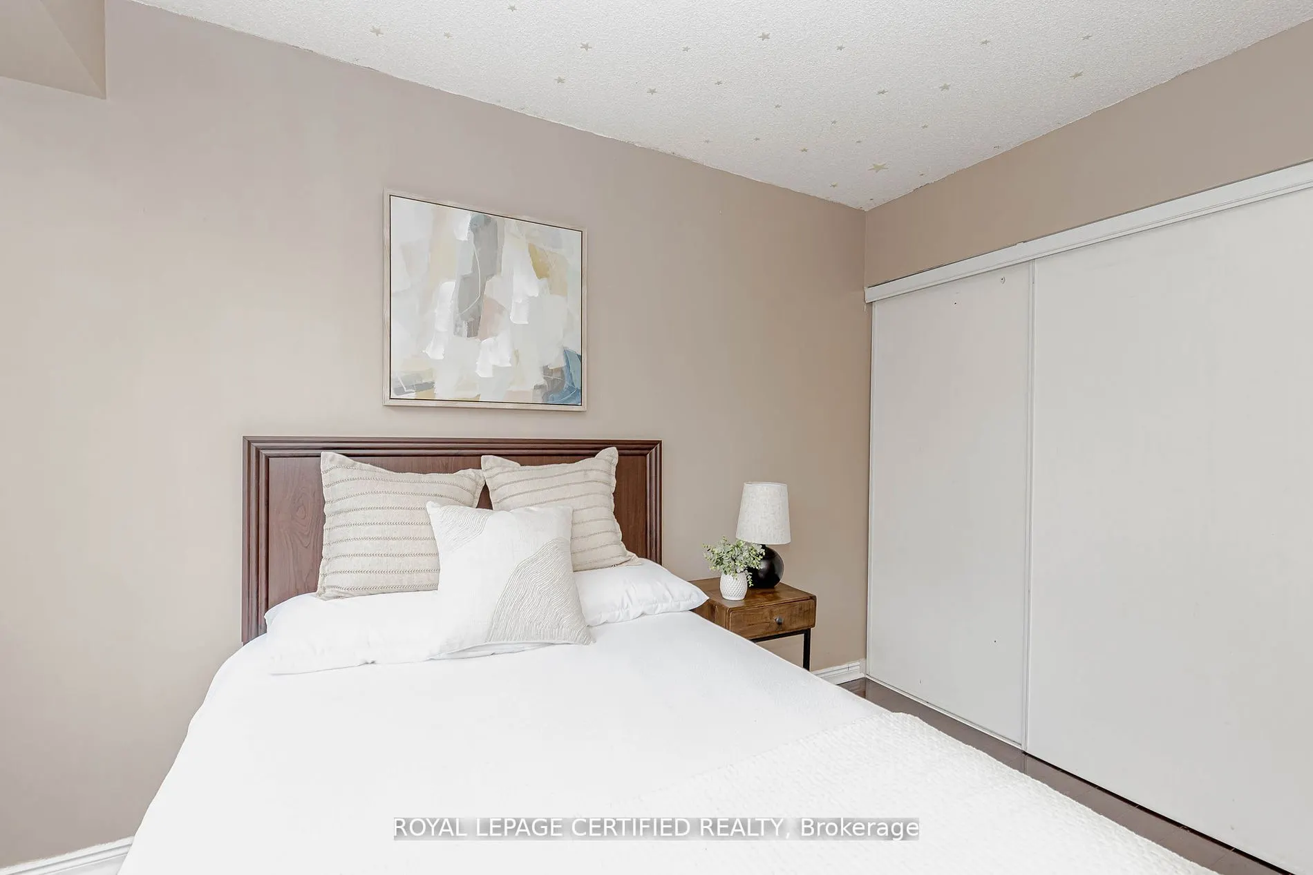 135 Hillcrest Avenue, #313