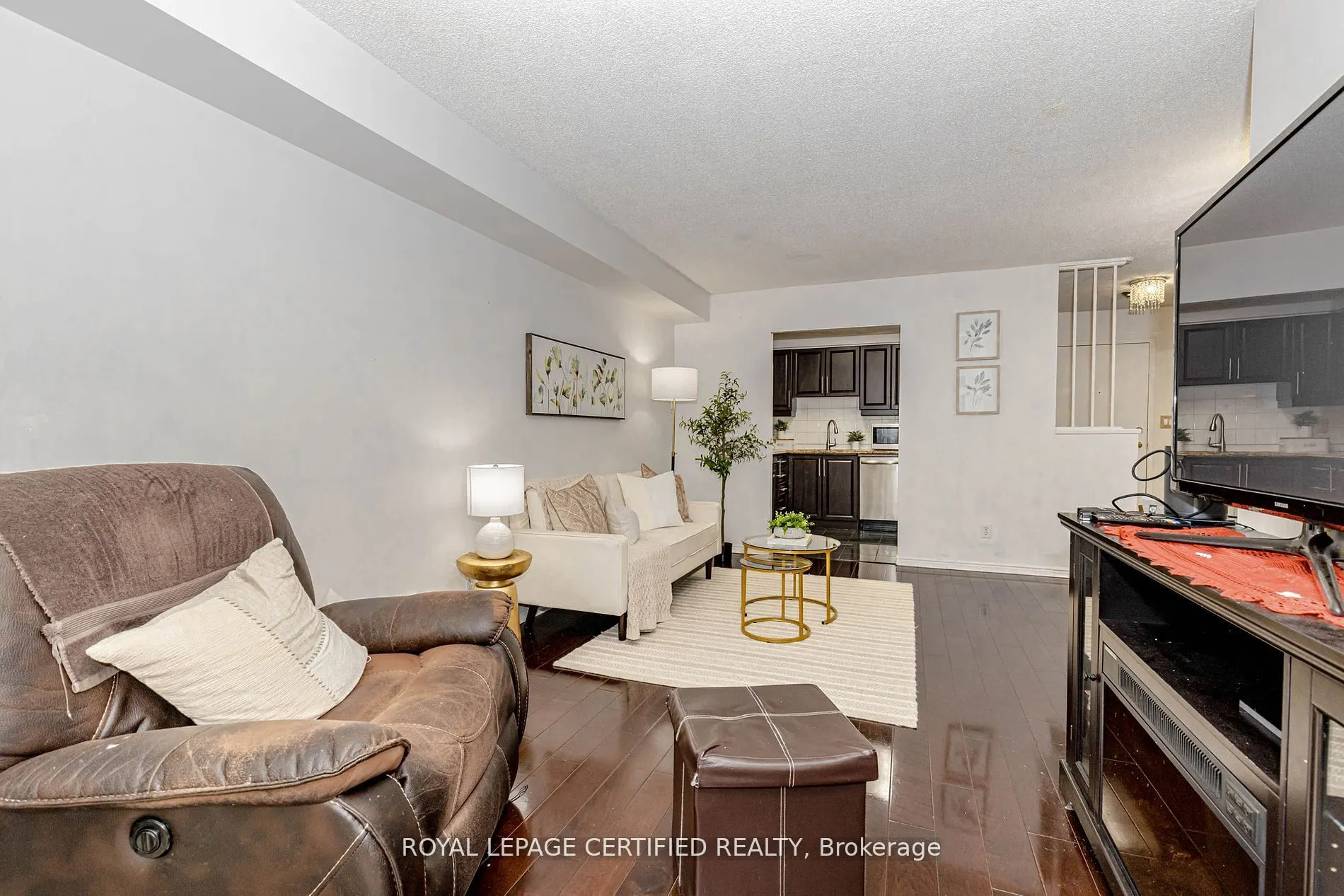 135 Hillcrest Avenue, #313