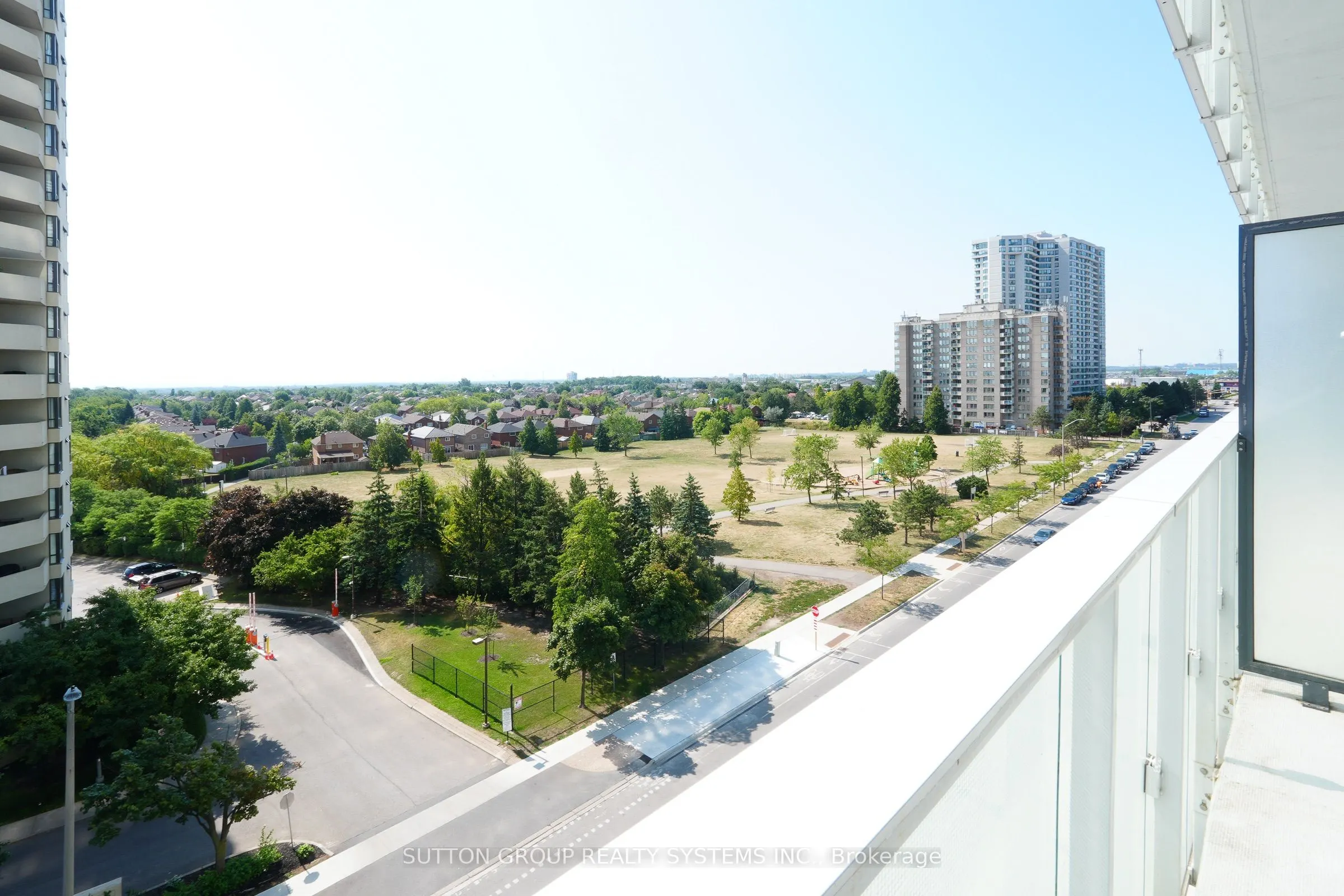 3883 Quartz Road, #520