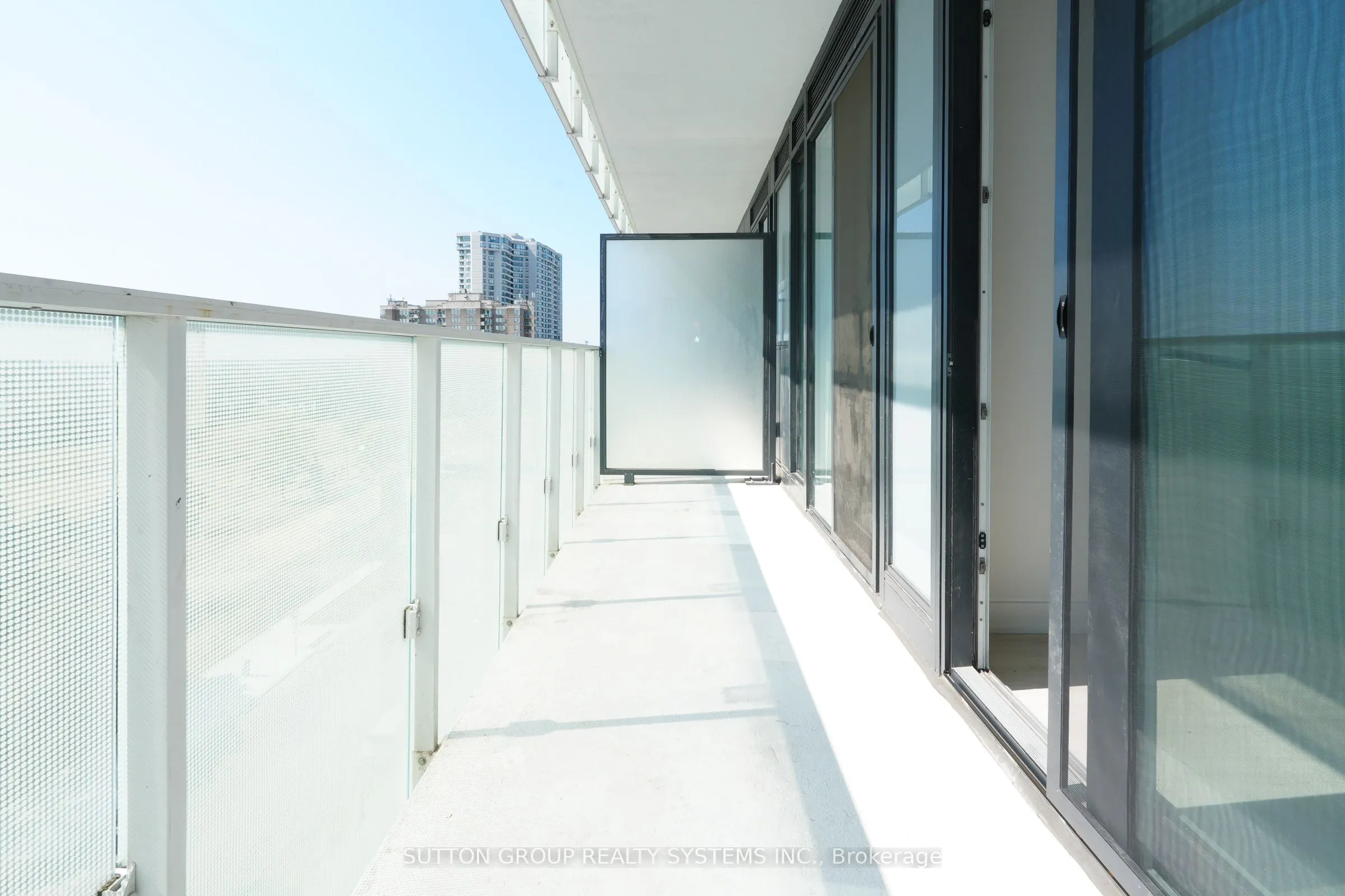 3883 Quartz Road, #520