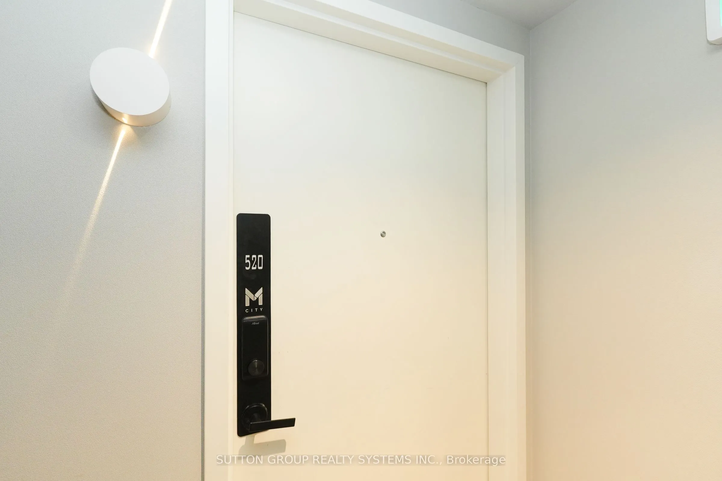 3883 Quartz Road, #520