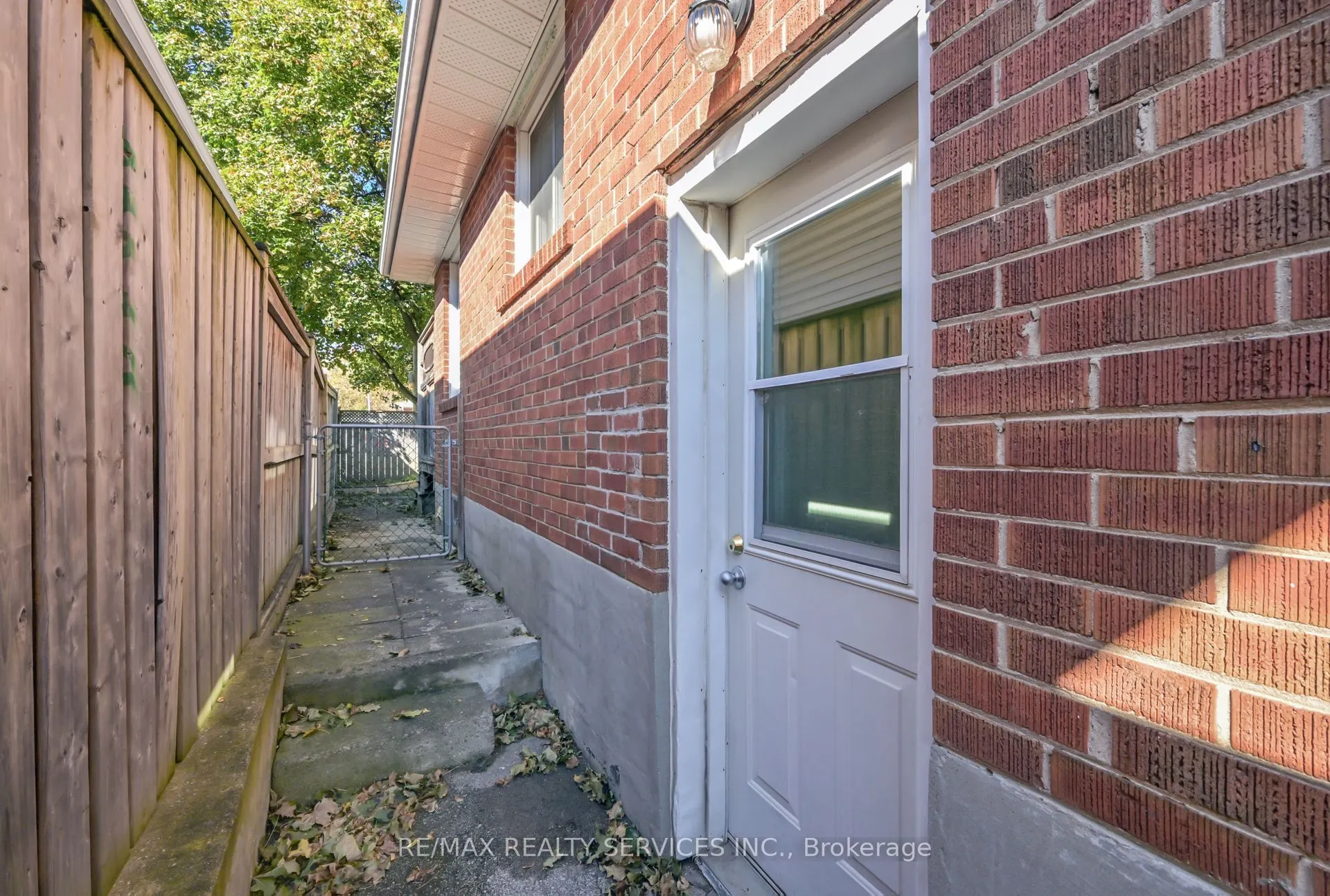 31 Brisco Street