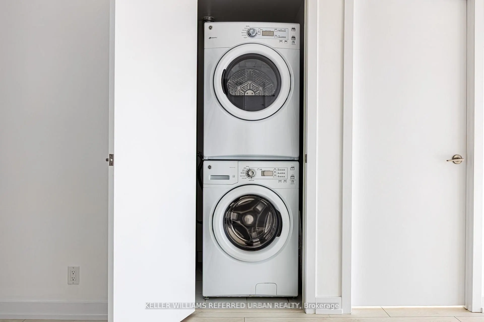 2200 Lake Shore Boulevard W, #1710