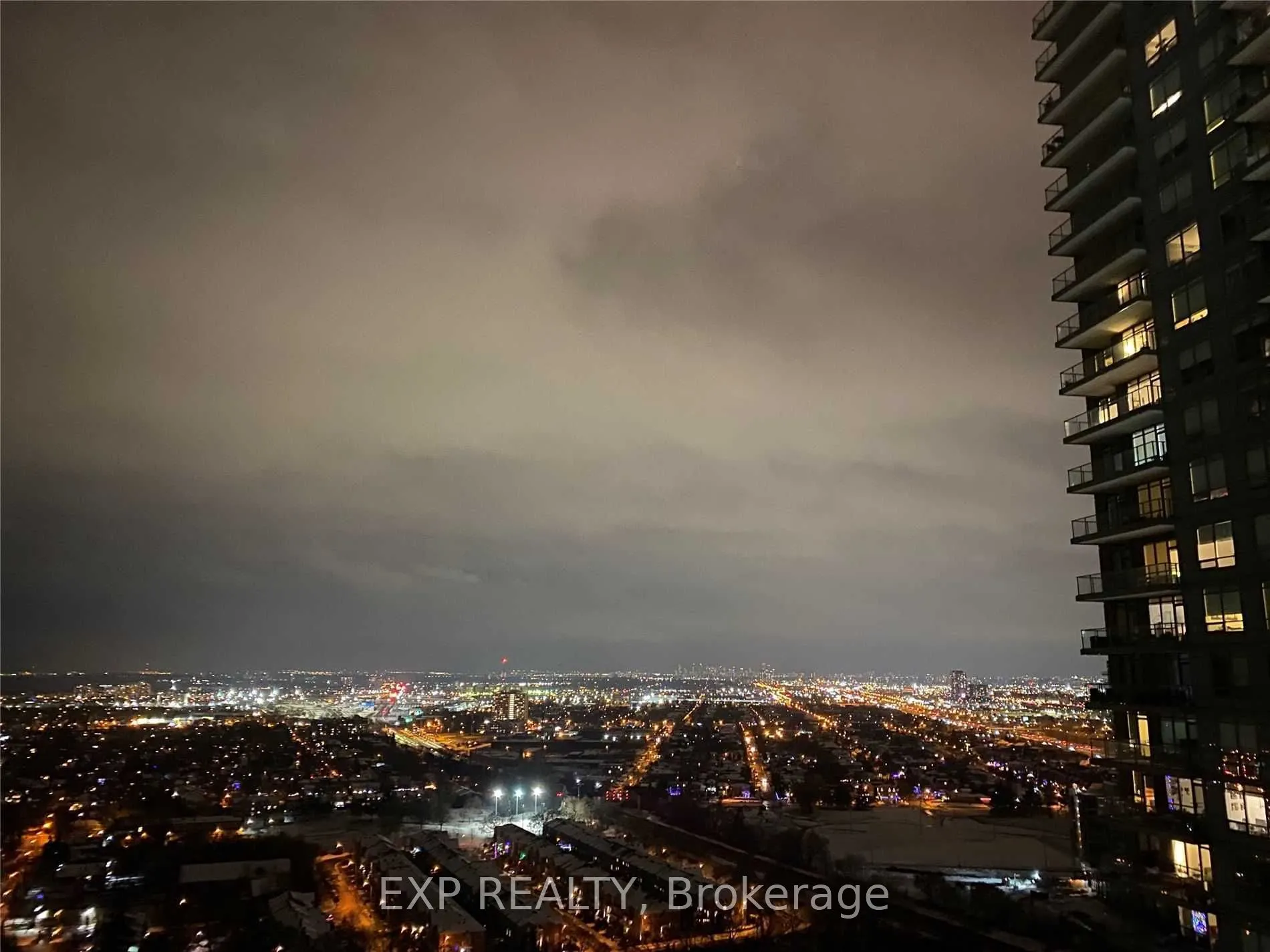 10 Park Lawn Road, #3004