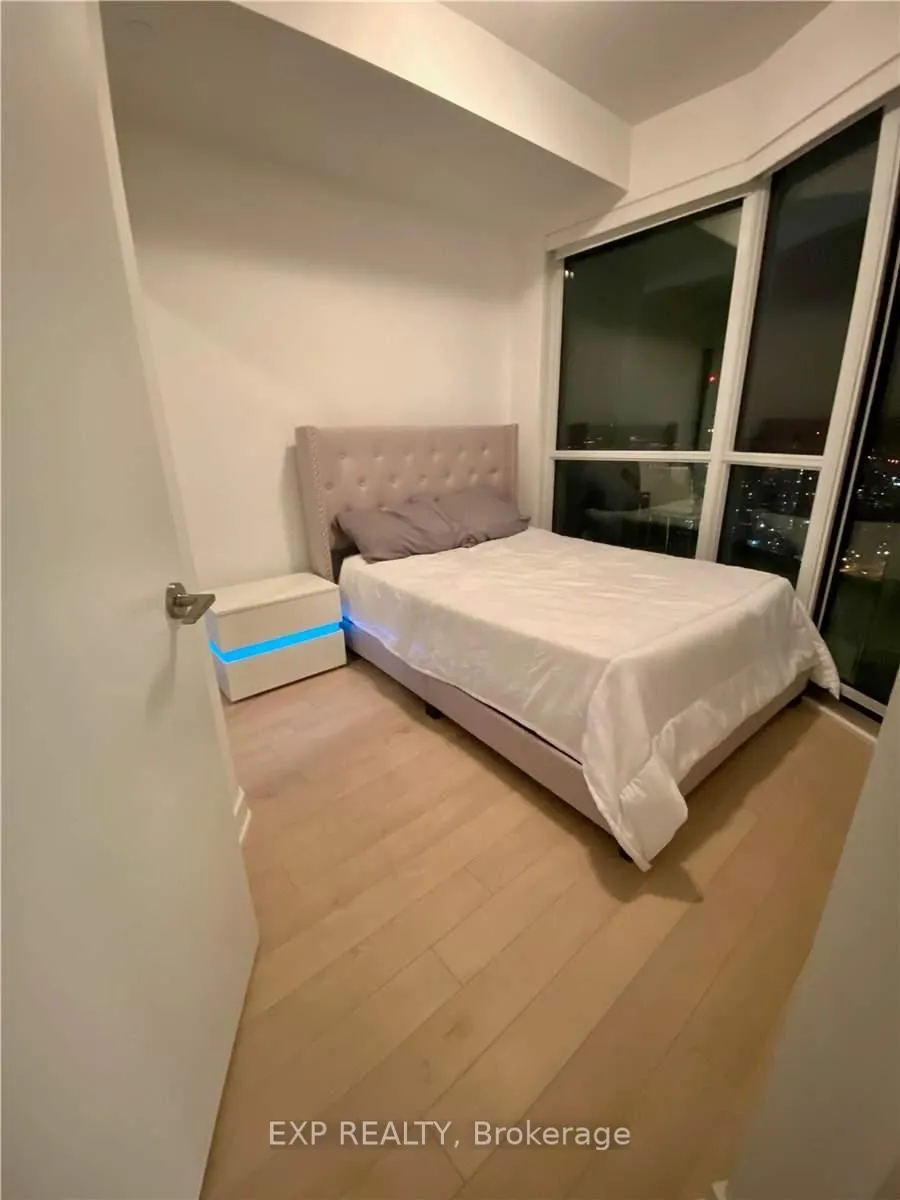 10 Park Lawn Road, #3004