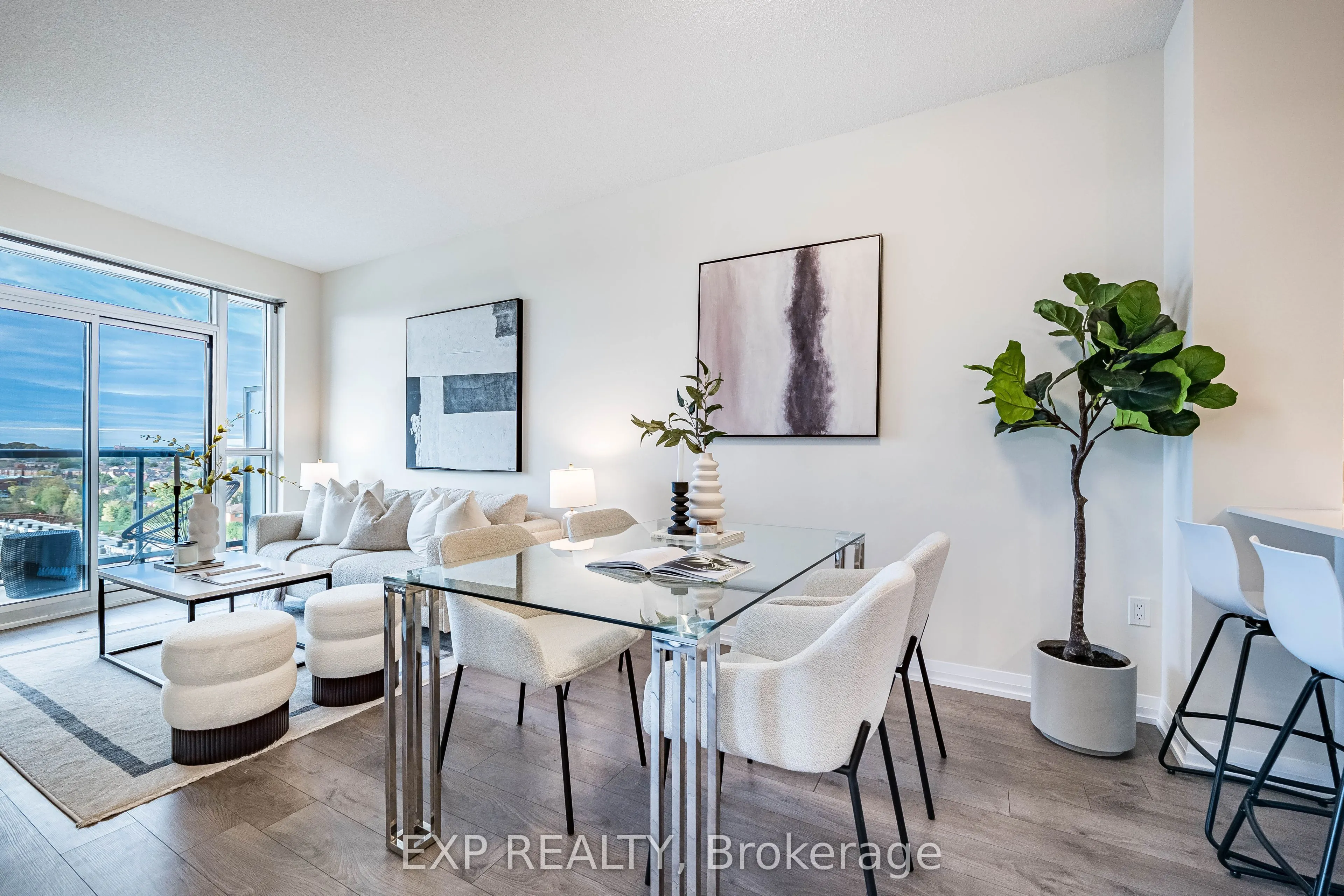 65 Watergarden Drive, #605