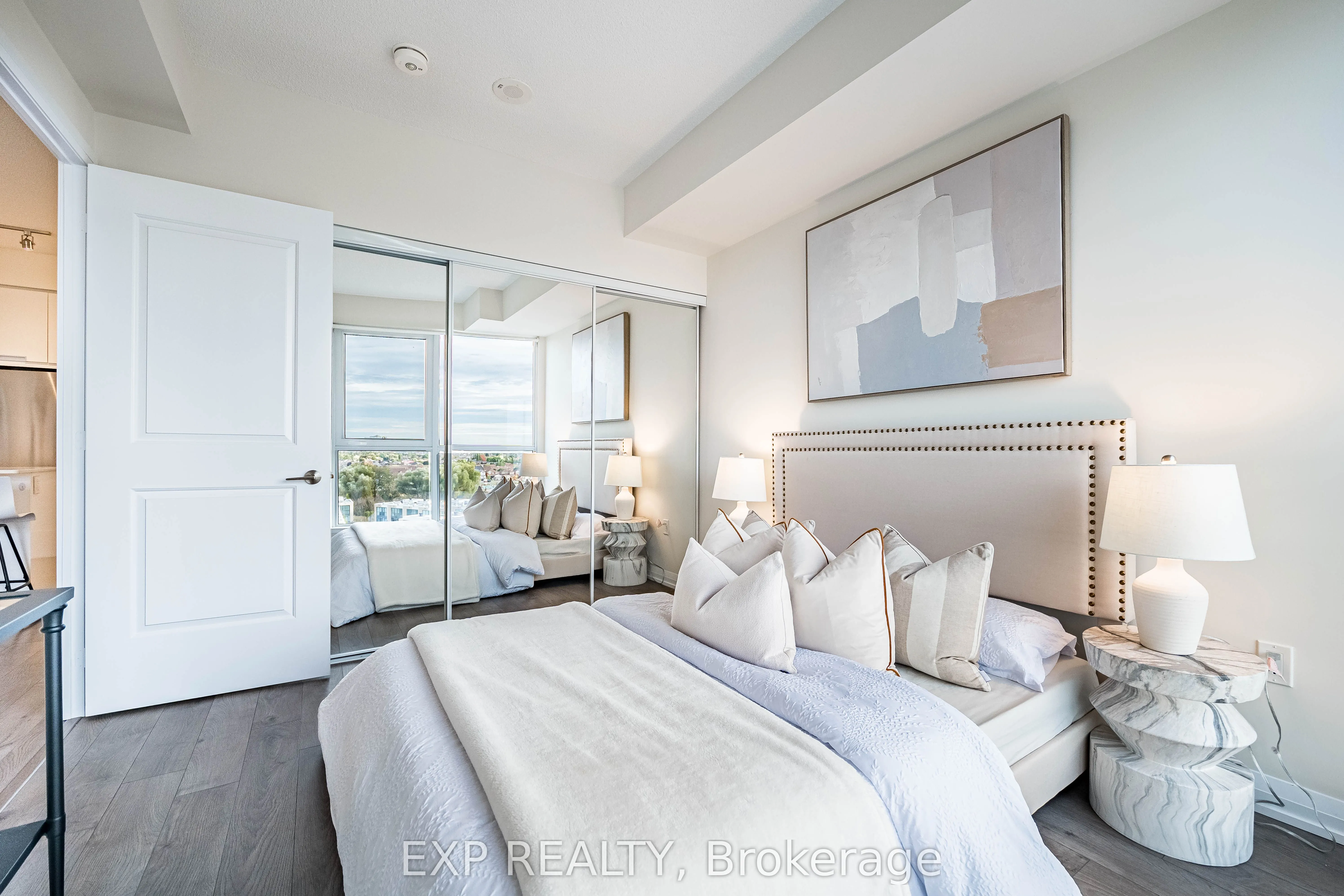 65 Watergarden Drive, #605