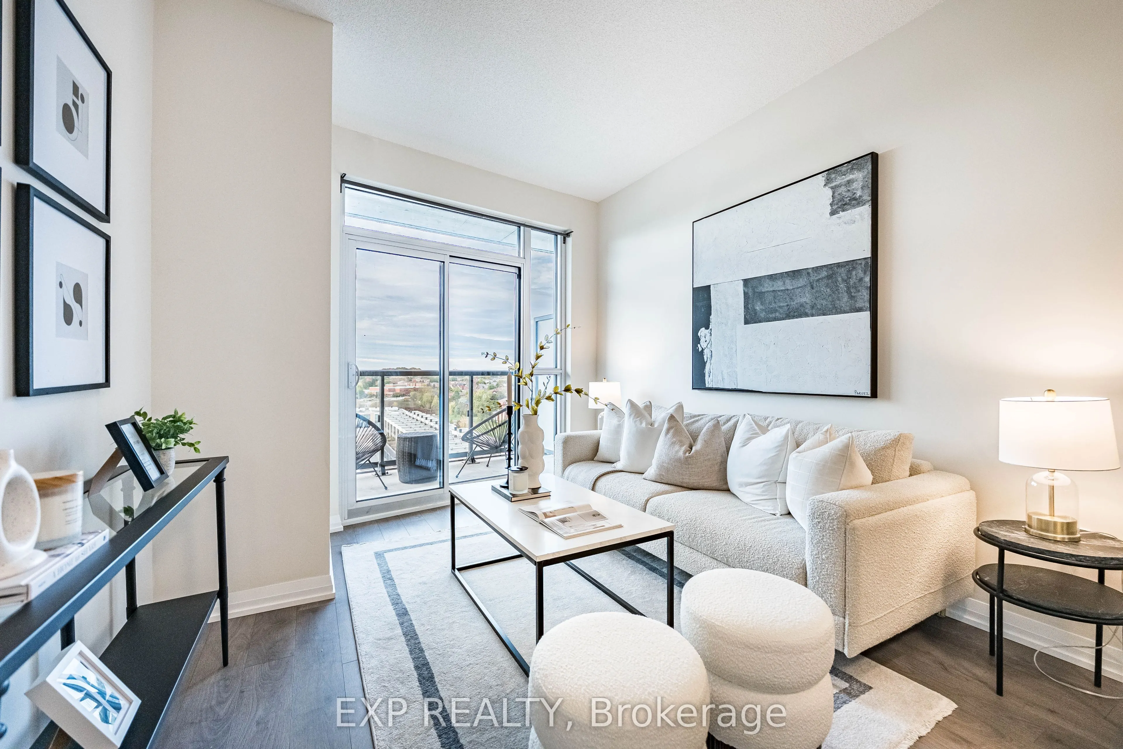 65 Watergarden Drive, #605