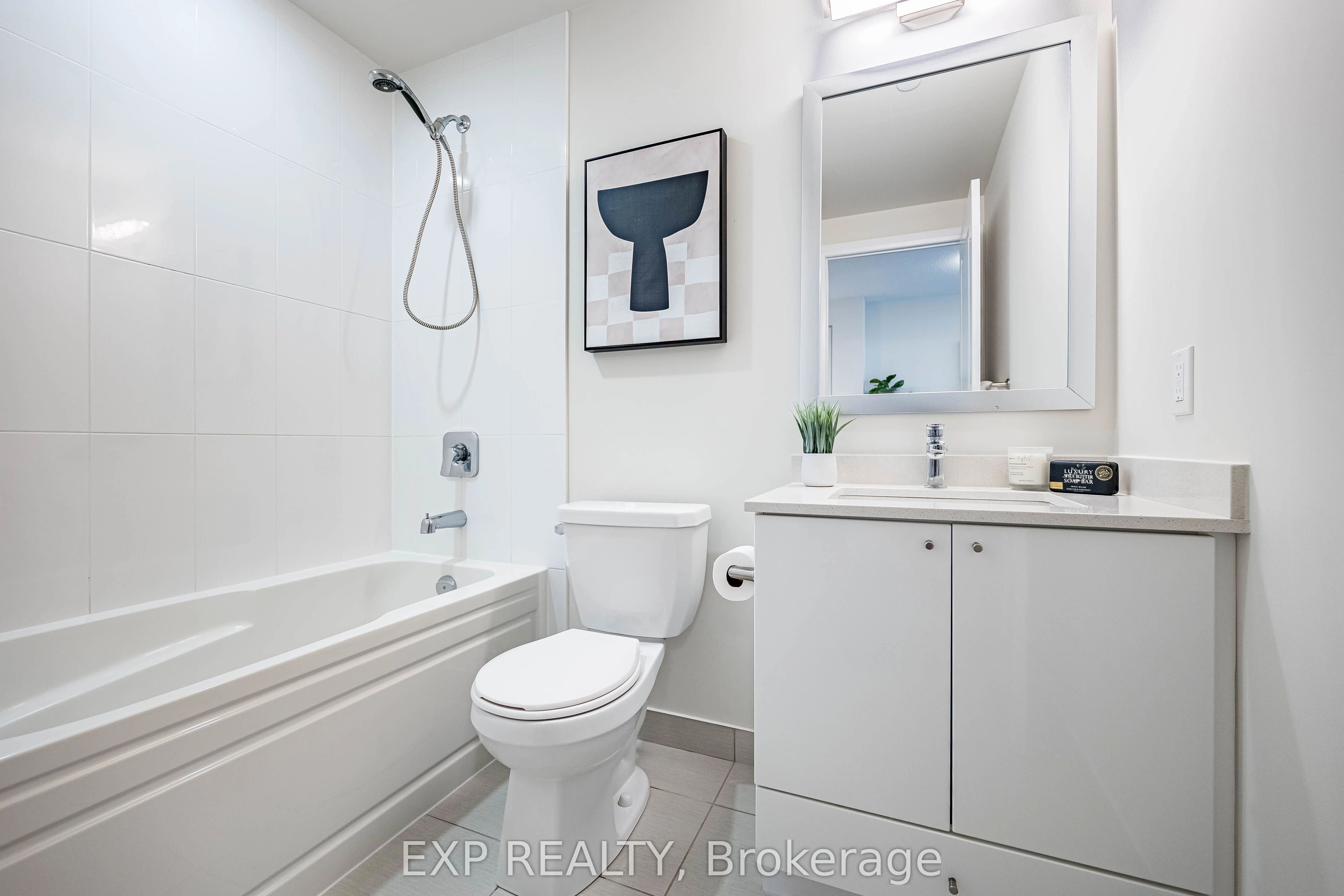 65 Watergarden Drive, #605