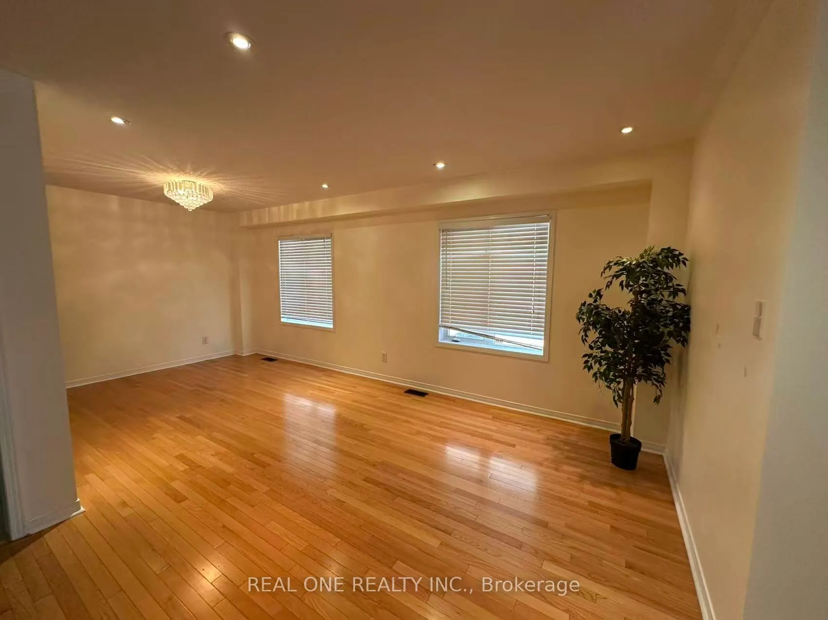 3829 Quiet Creek Drive