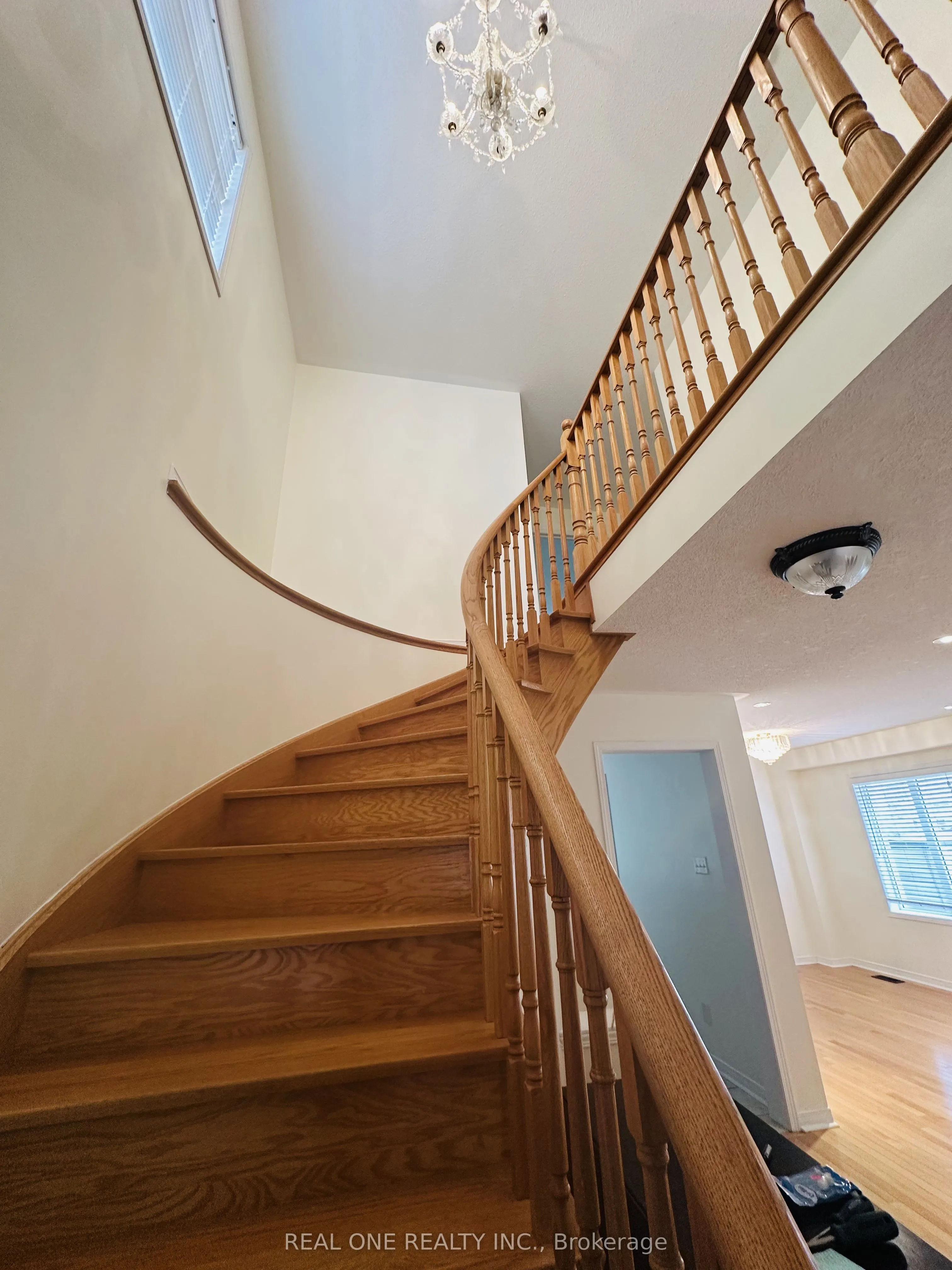 3829 Quiet Creek Drive