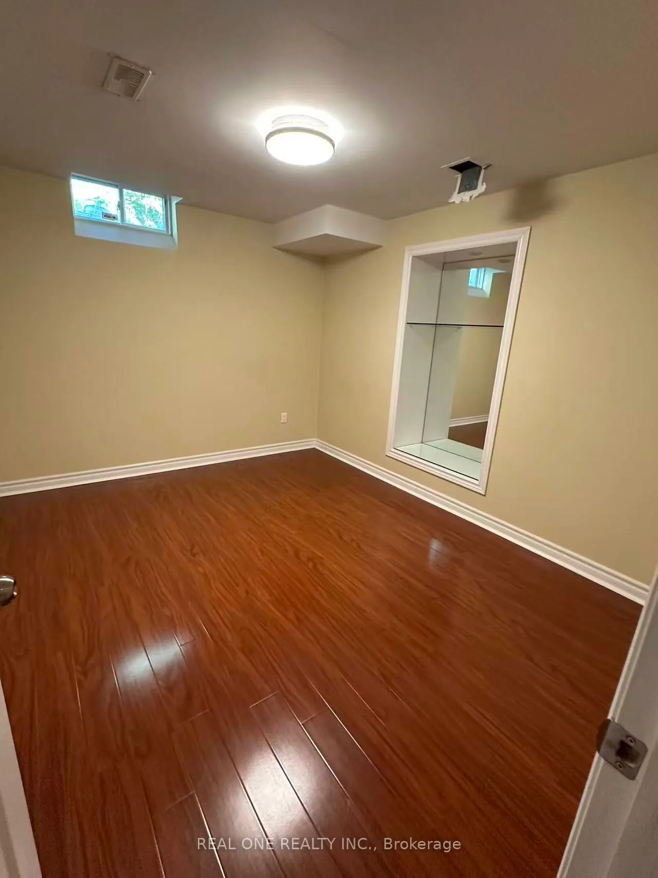 3829 Quiet Creek Drive