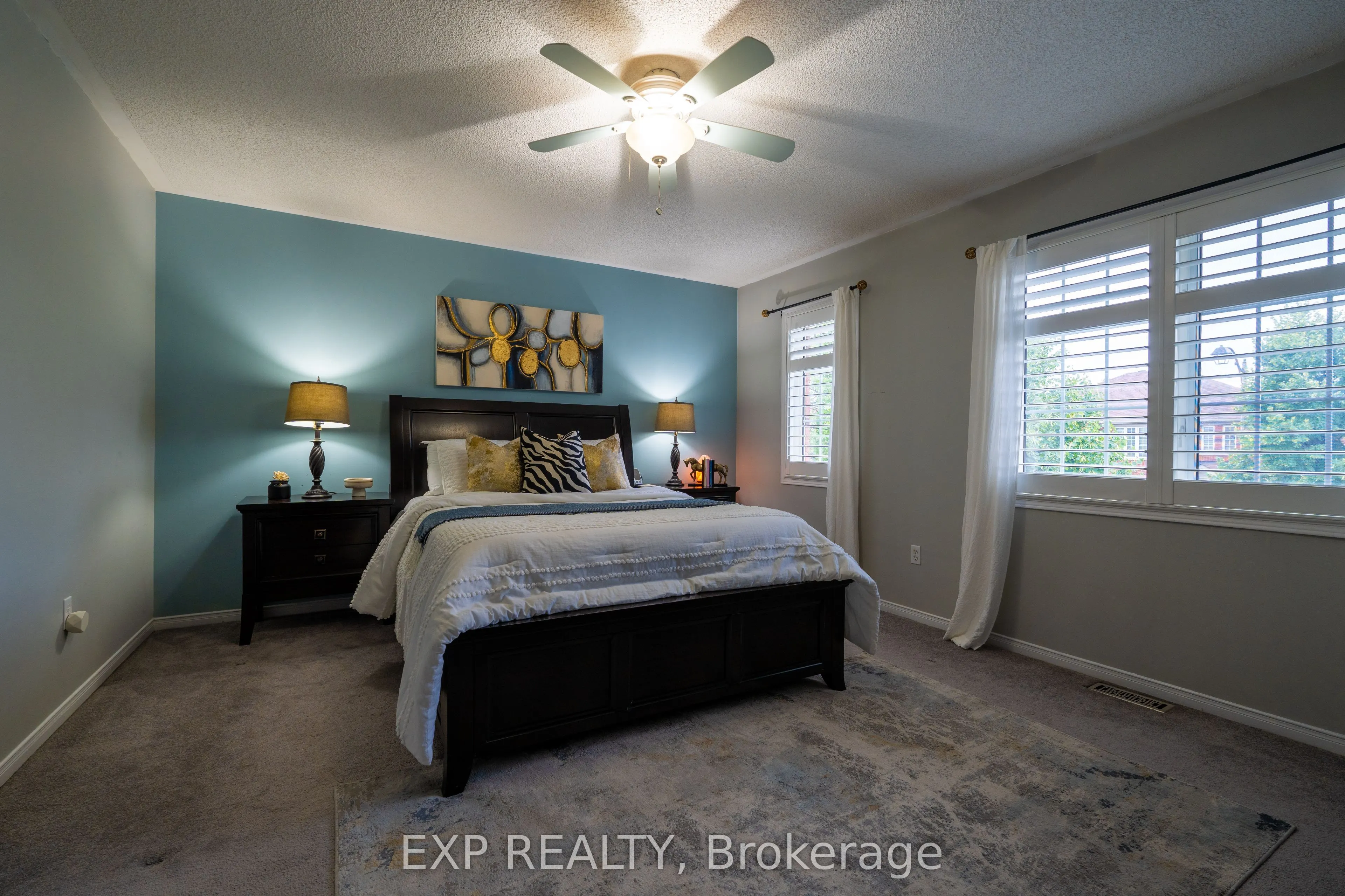 37 Farthingale Crescent