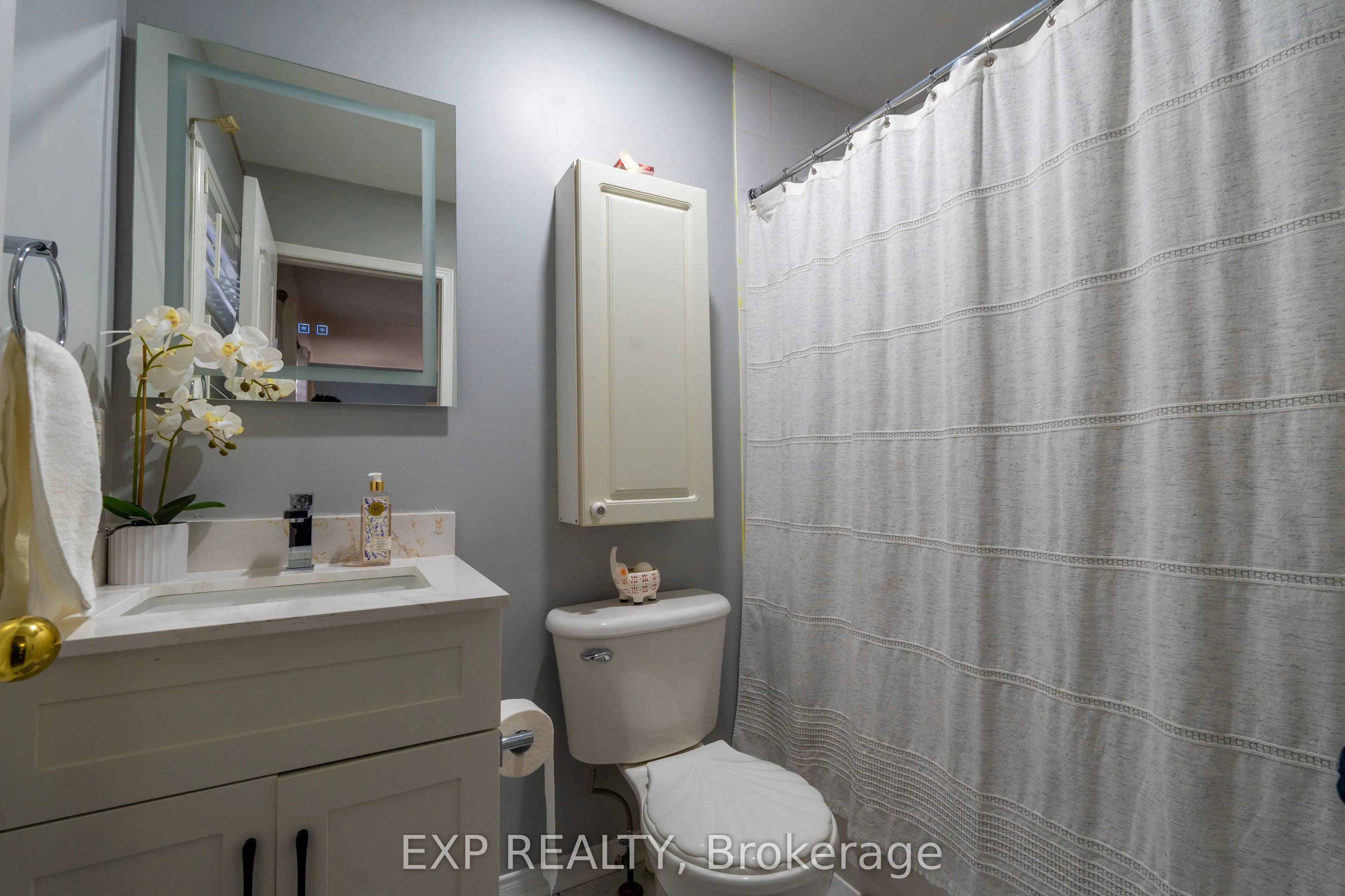 37 Farthingale Crescent