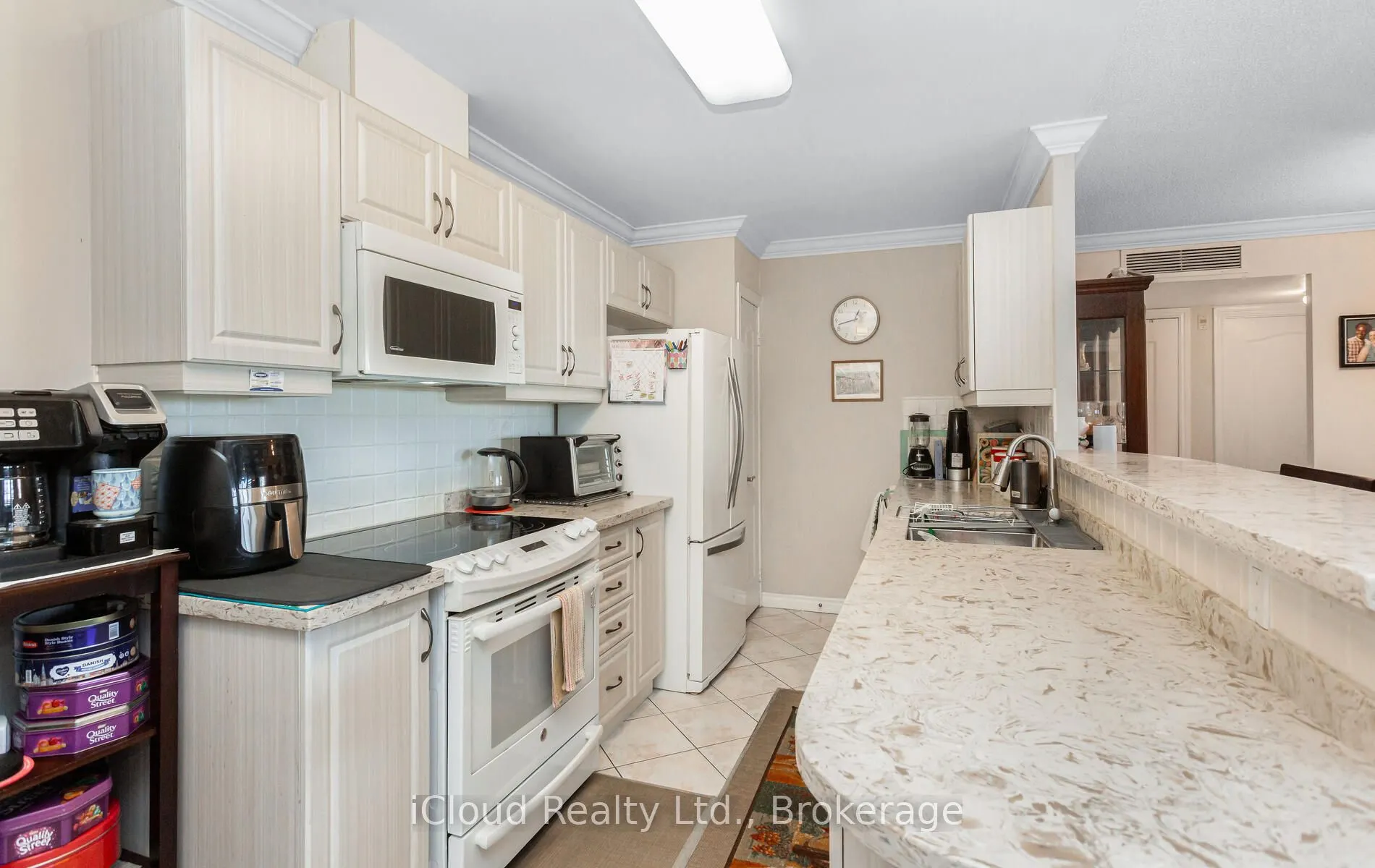 10 Dayspring Circle, #606