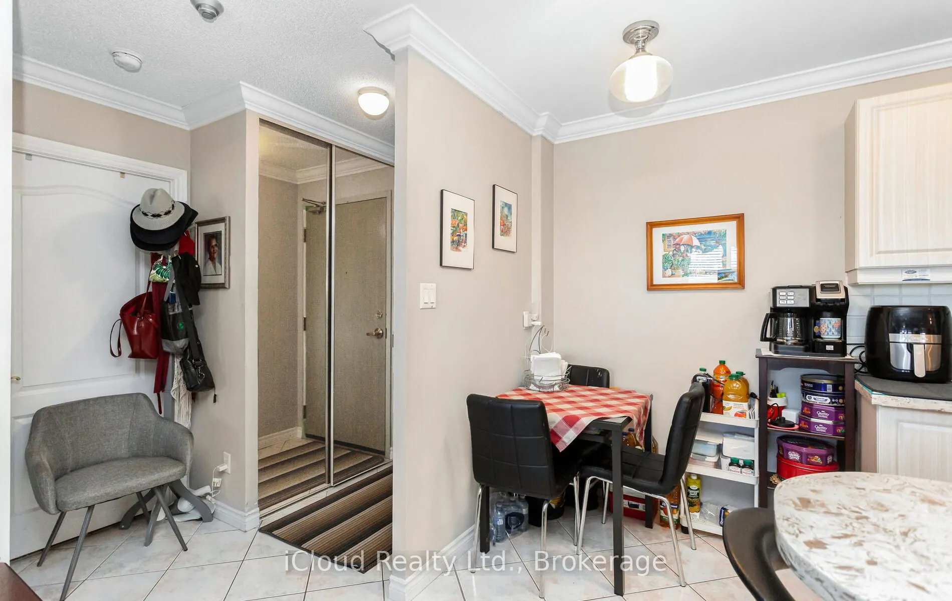 10 Dayspring Circle, #606