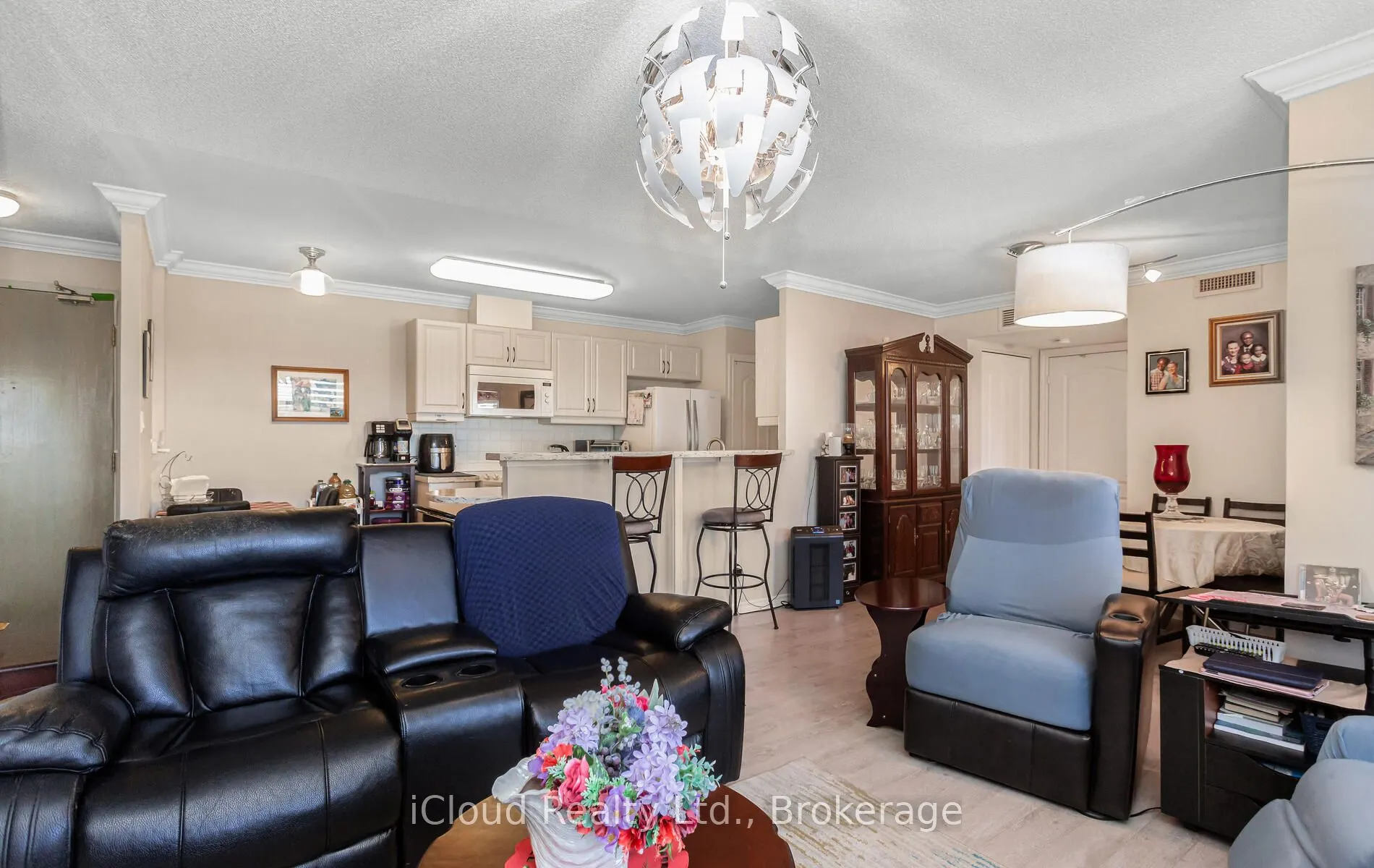 10 Dayspring Circle, #606