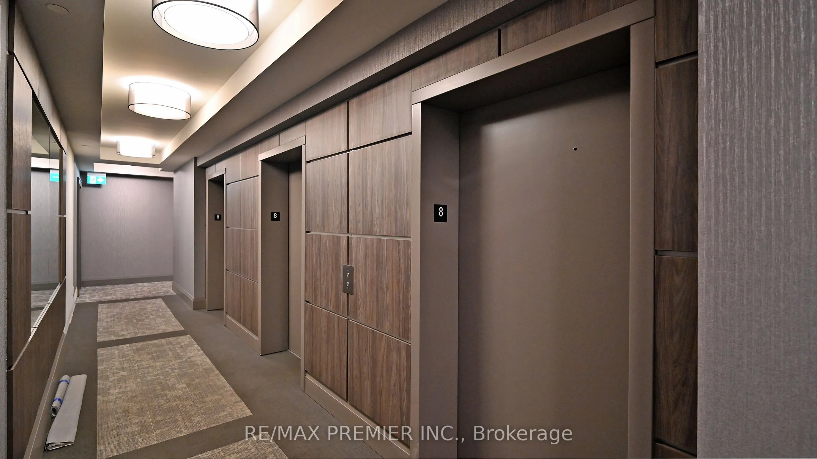 15 Lynch Street, #808