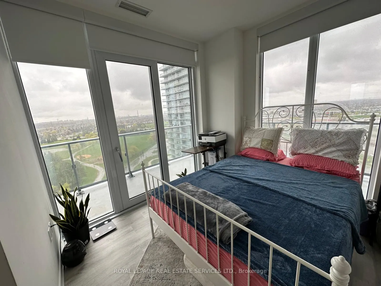 4655 METCALFE Avenue, #1109