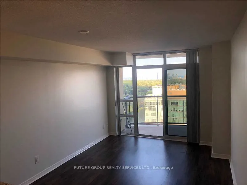 3 Michael Power Place, #Ph05