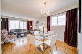 33 Groveland Crescent