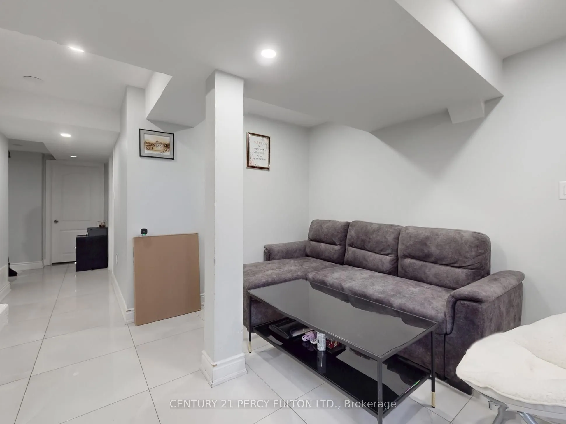 96 Humberstone Crescent