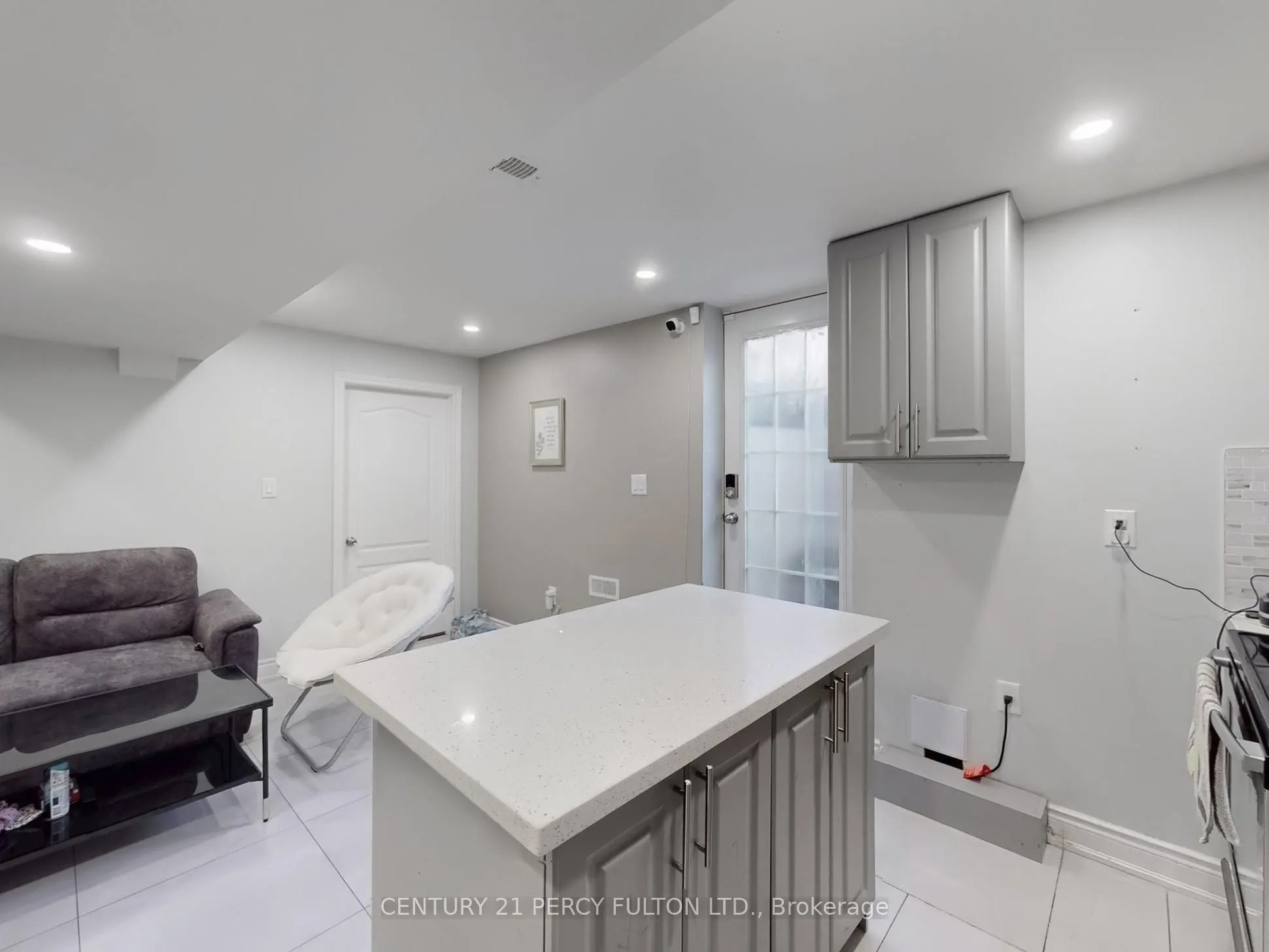 96 Humberstone Crescent