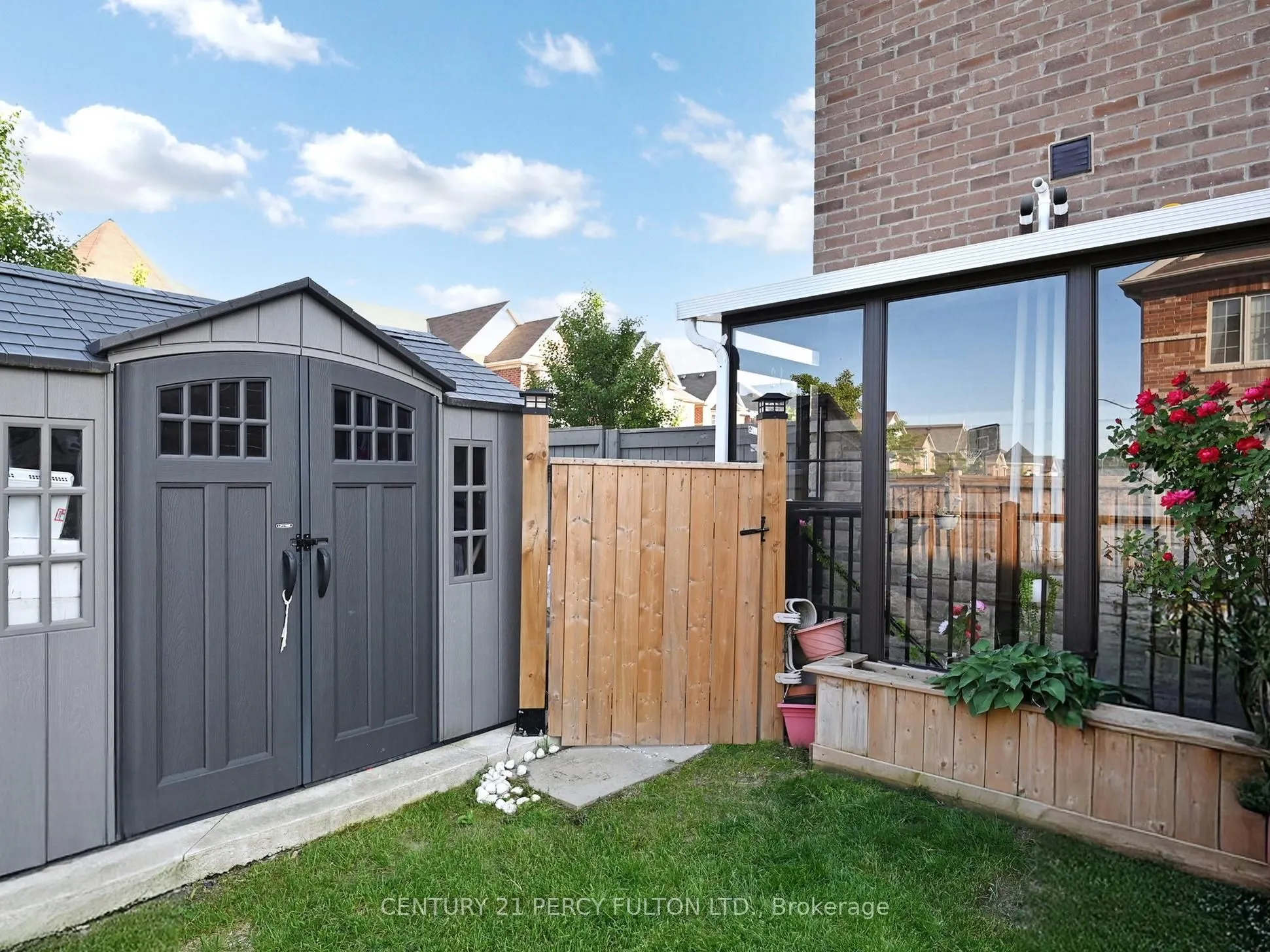 96 Humberstone Crescent