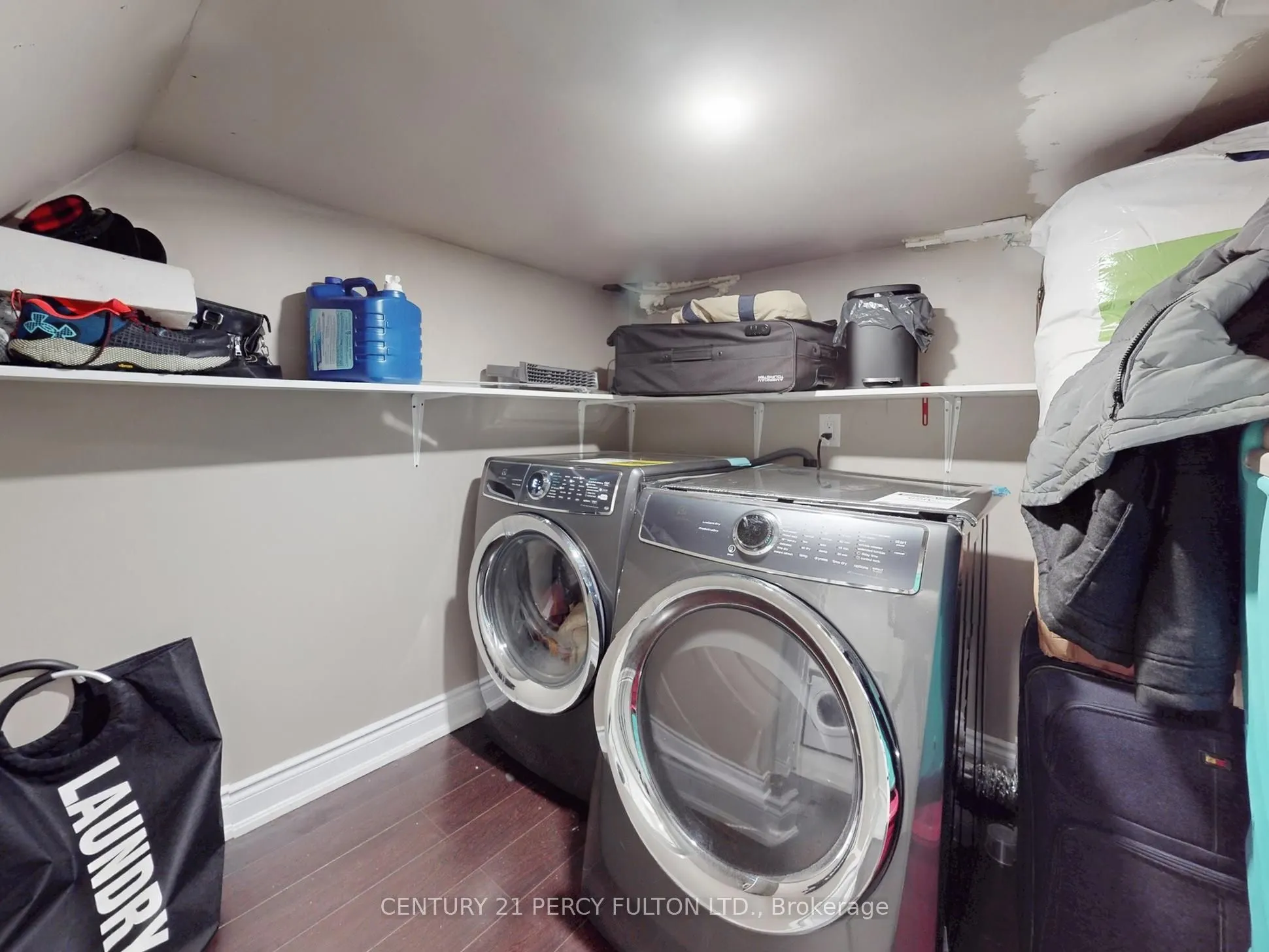 96 Humberstone Crescent