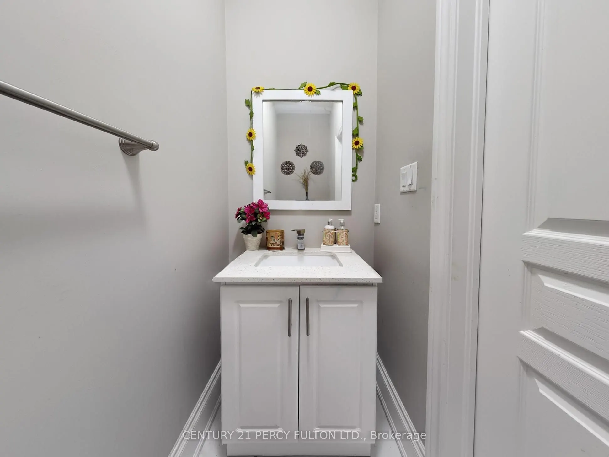 96 Humberstone Crescent