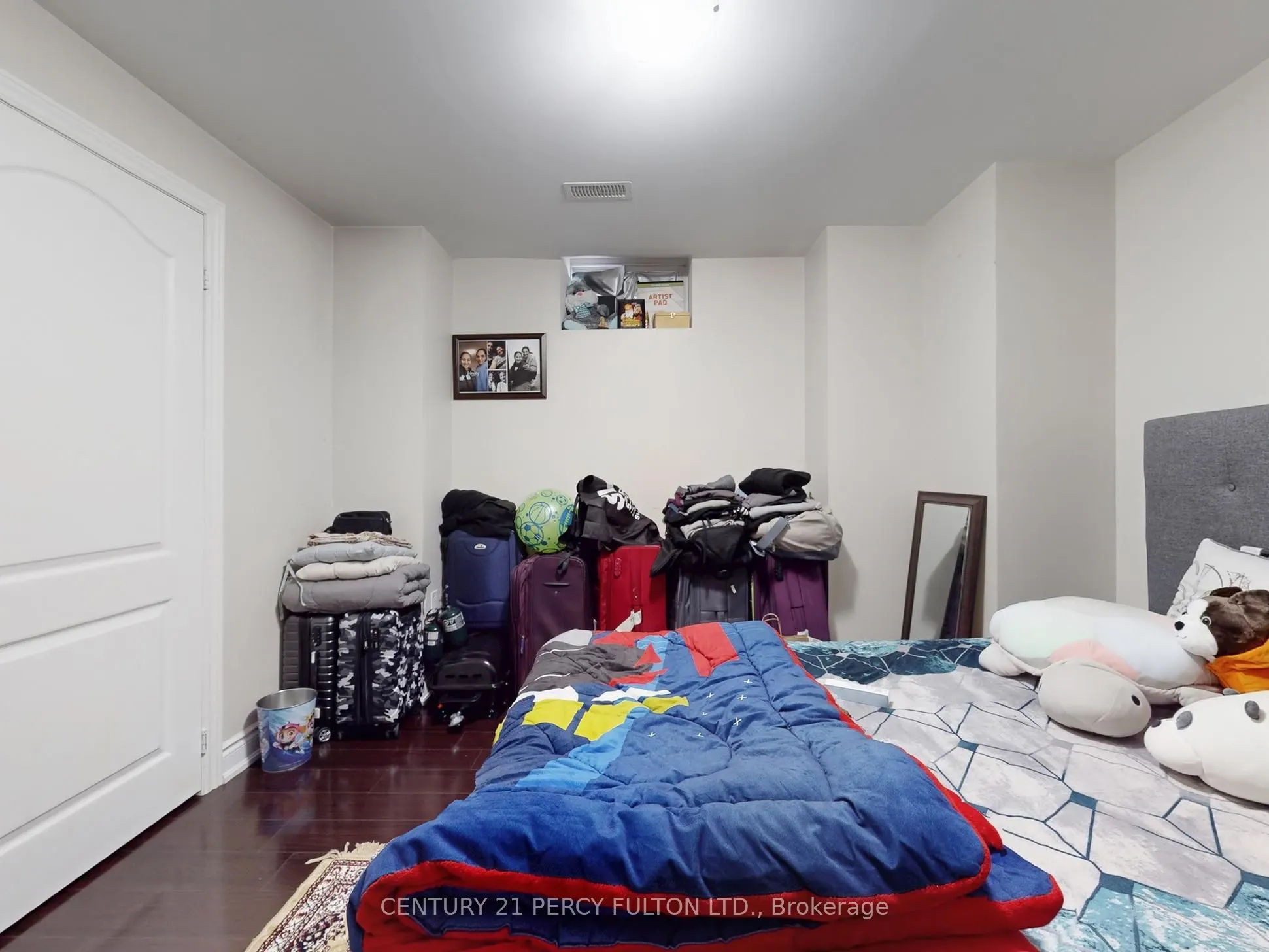 96 Humberstone Crescent