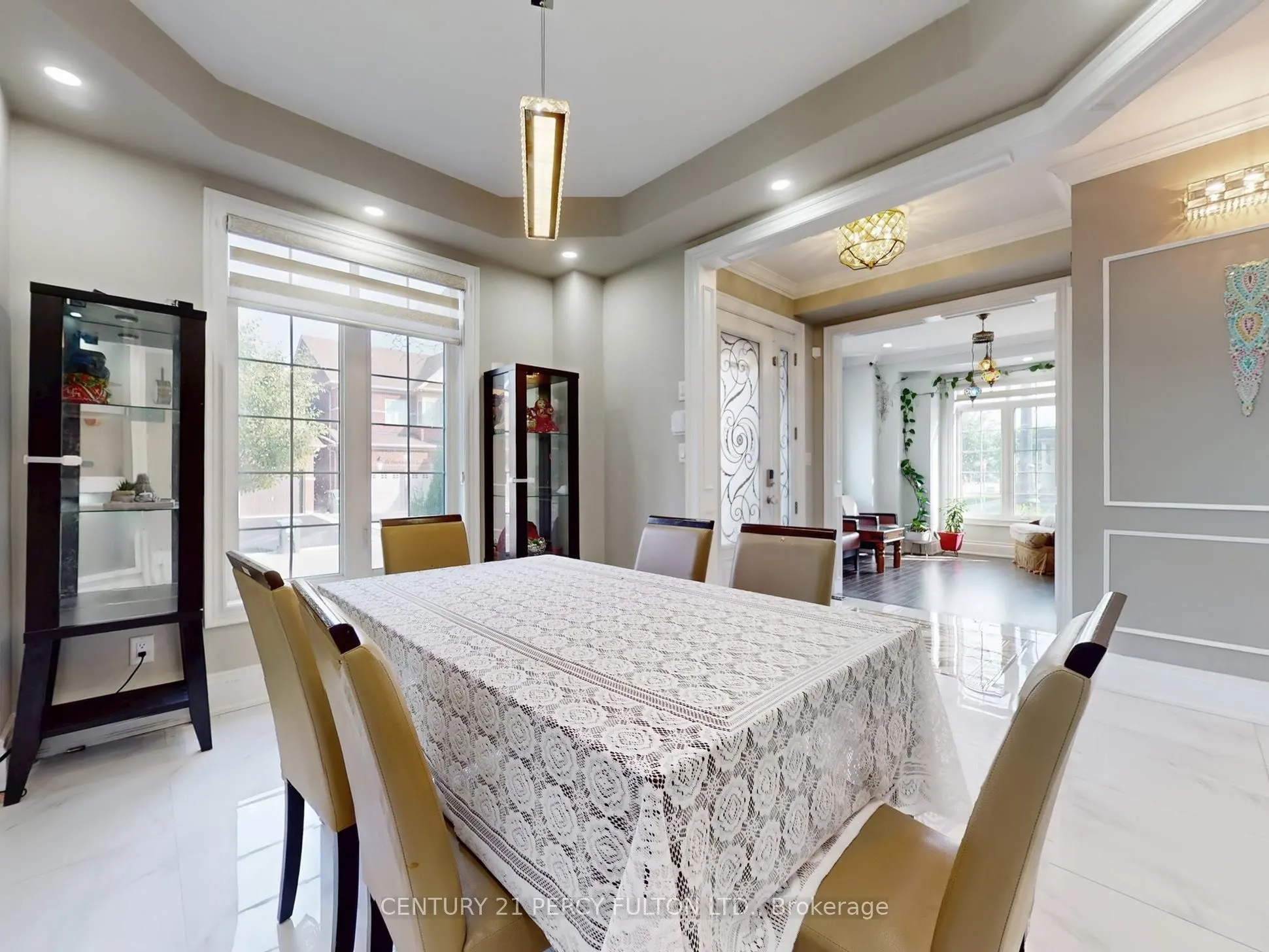 96 Humberstone Crescent