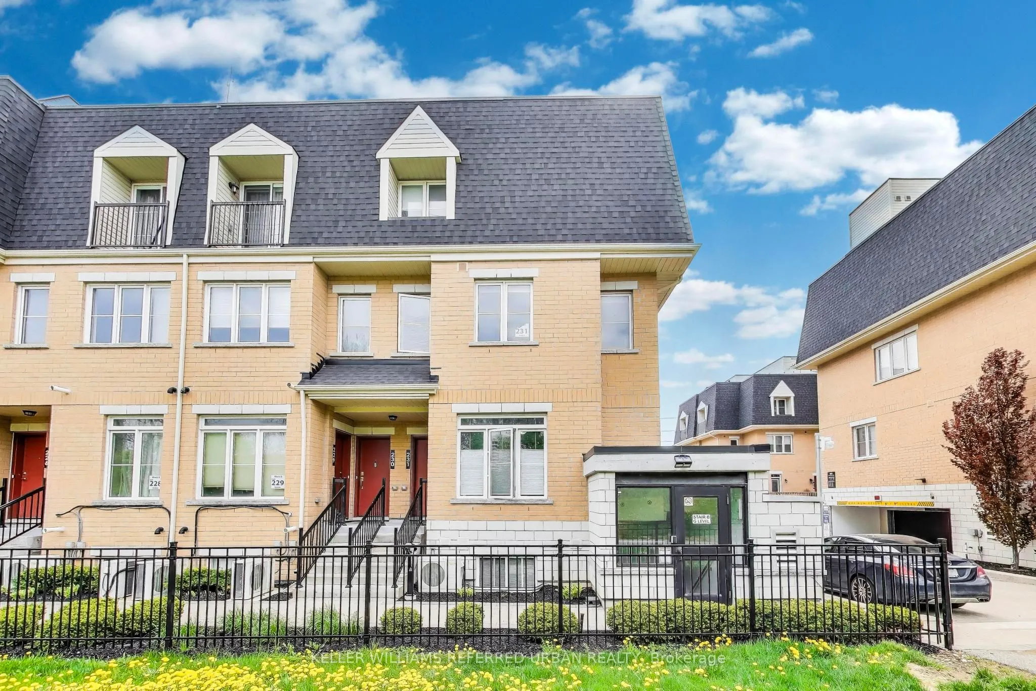 380 Hopewell Avenue, #231