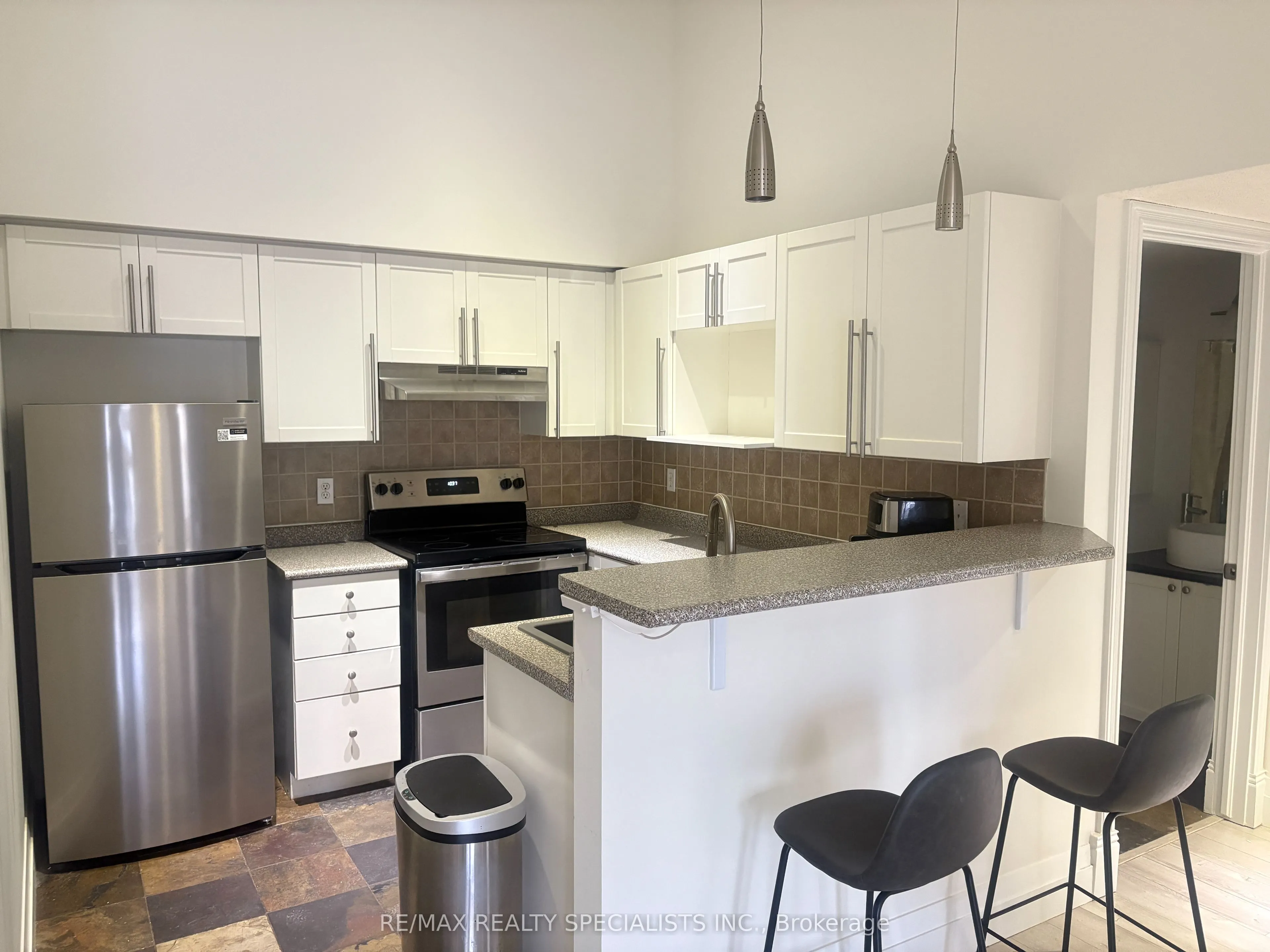 1440 Bishops Gate, #406