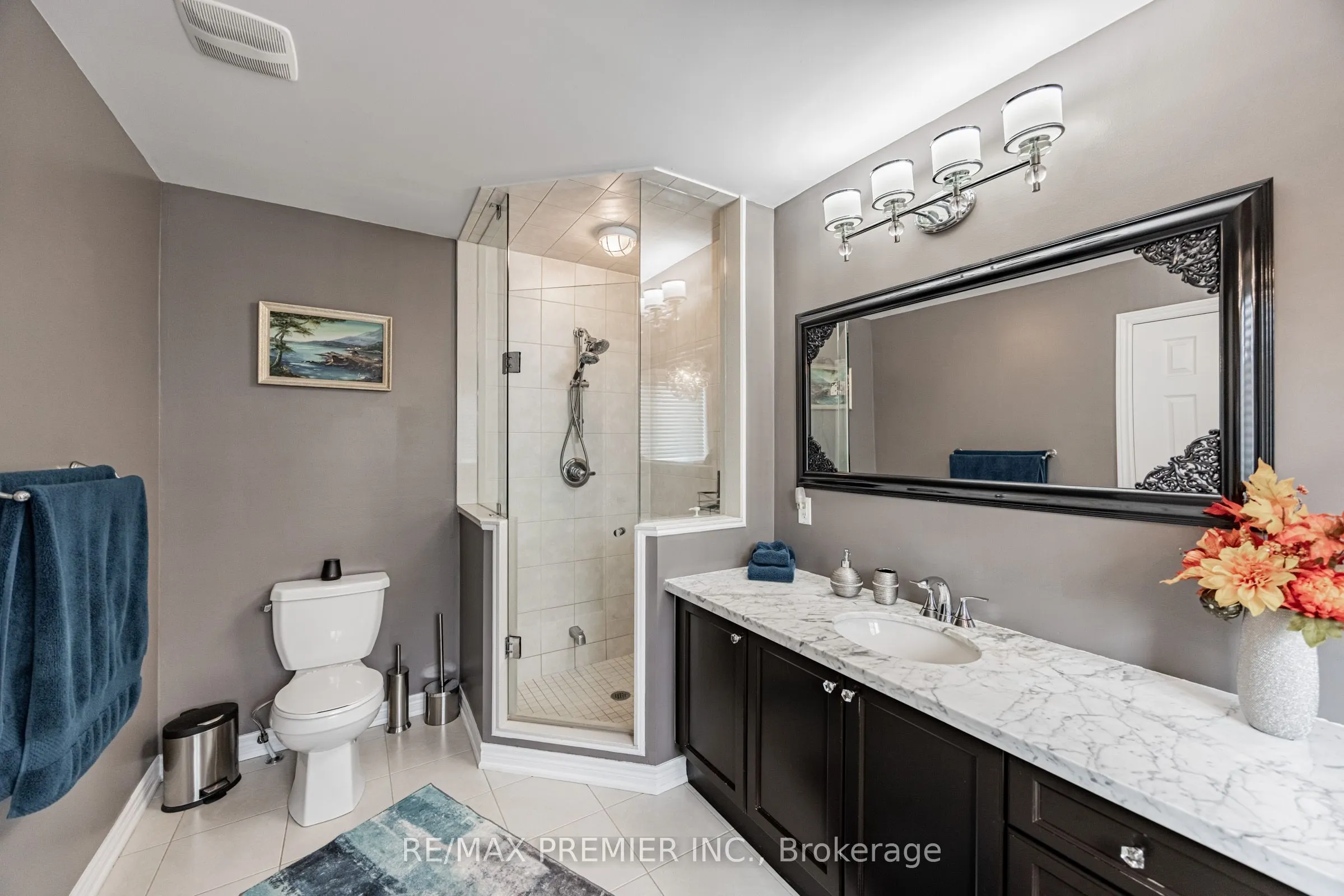 935 Transom Crescent