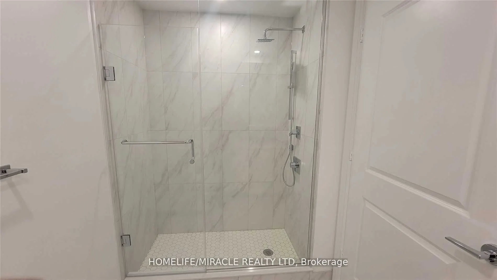 70 Annie Craig Drive, #4406